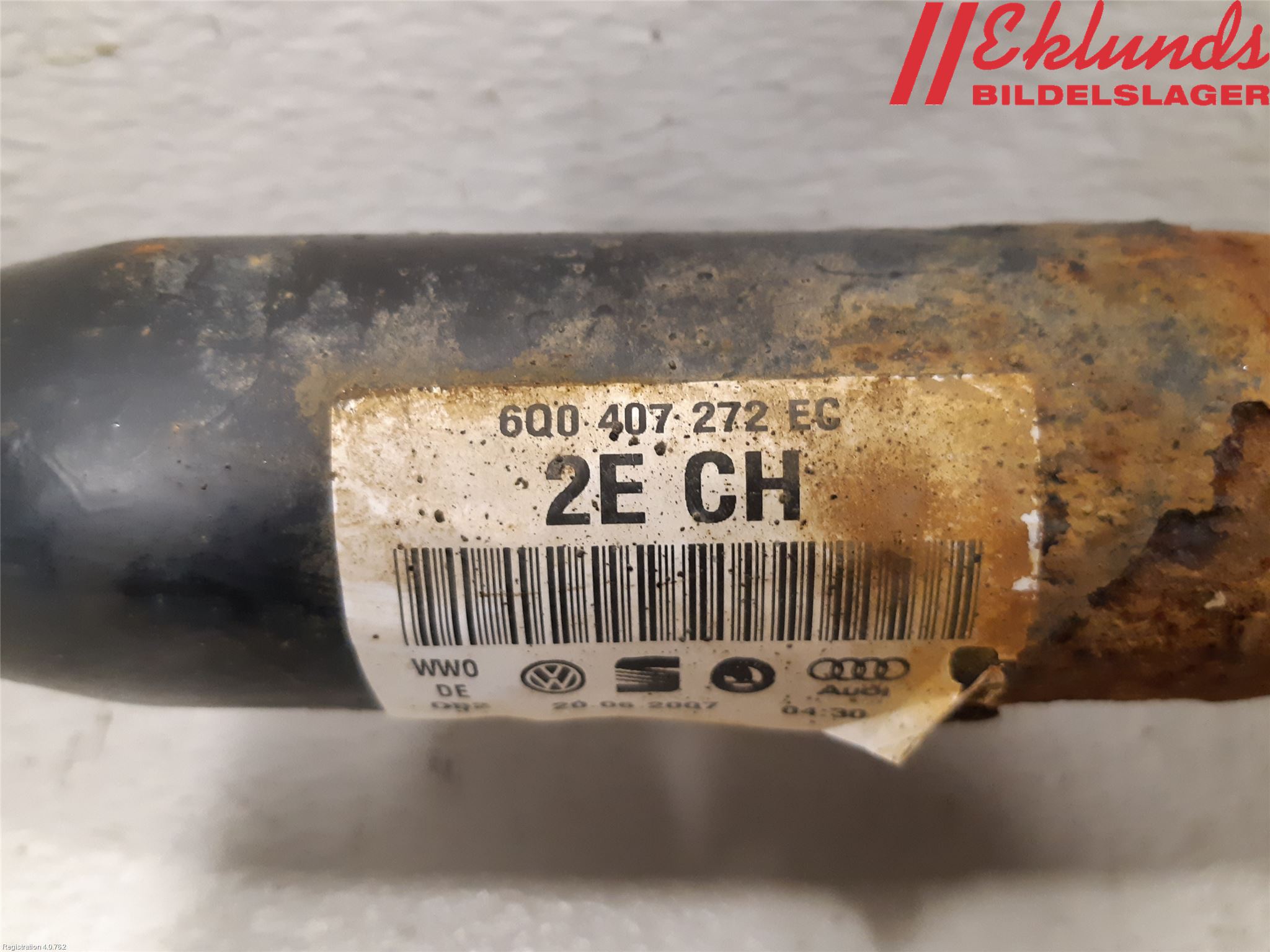 Skoda ROOMSTER Drivaxel Fram Höger