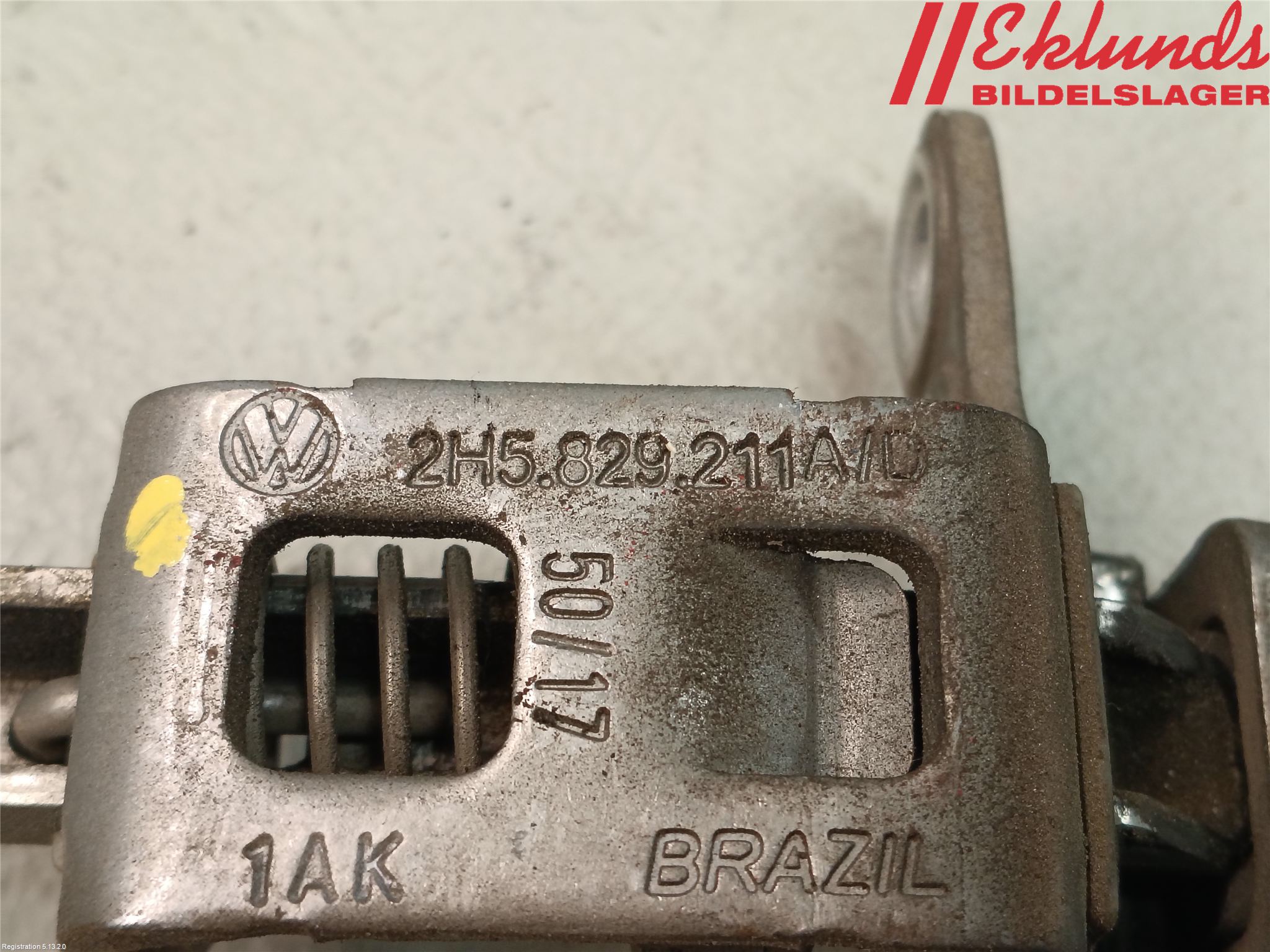 Volkswagen VW AMAROK 2H 10-22 Låskista Baklucka
