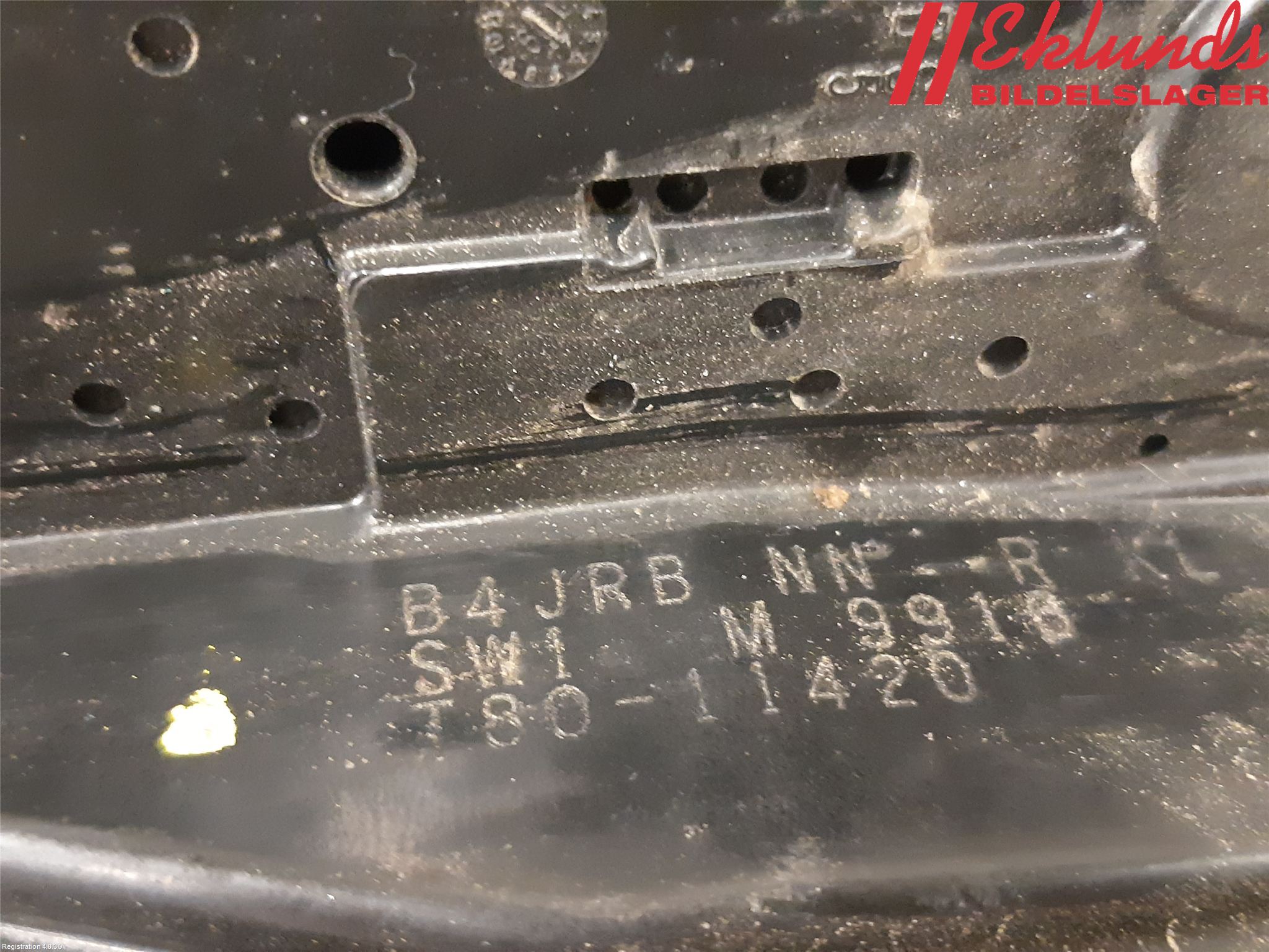 Nissan LEAF 18- Låskista-Dörrlås