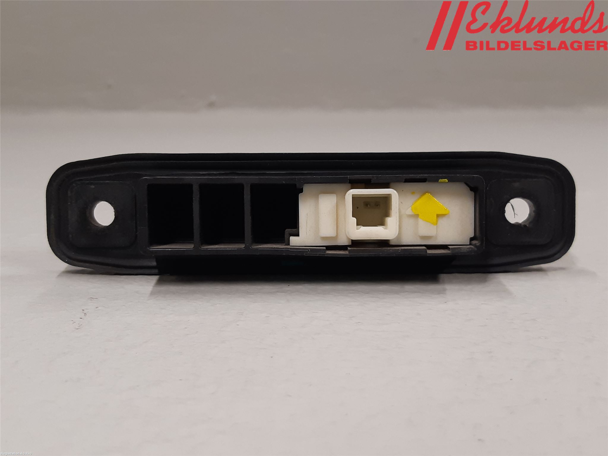 Toyota AVENSIS 09-15 Bakluckehandtag