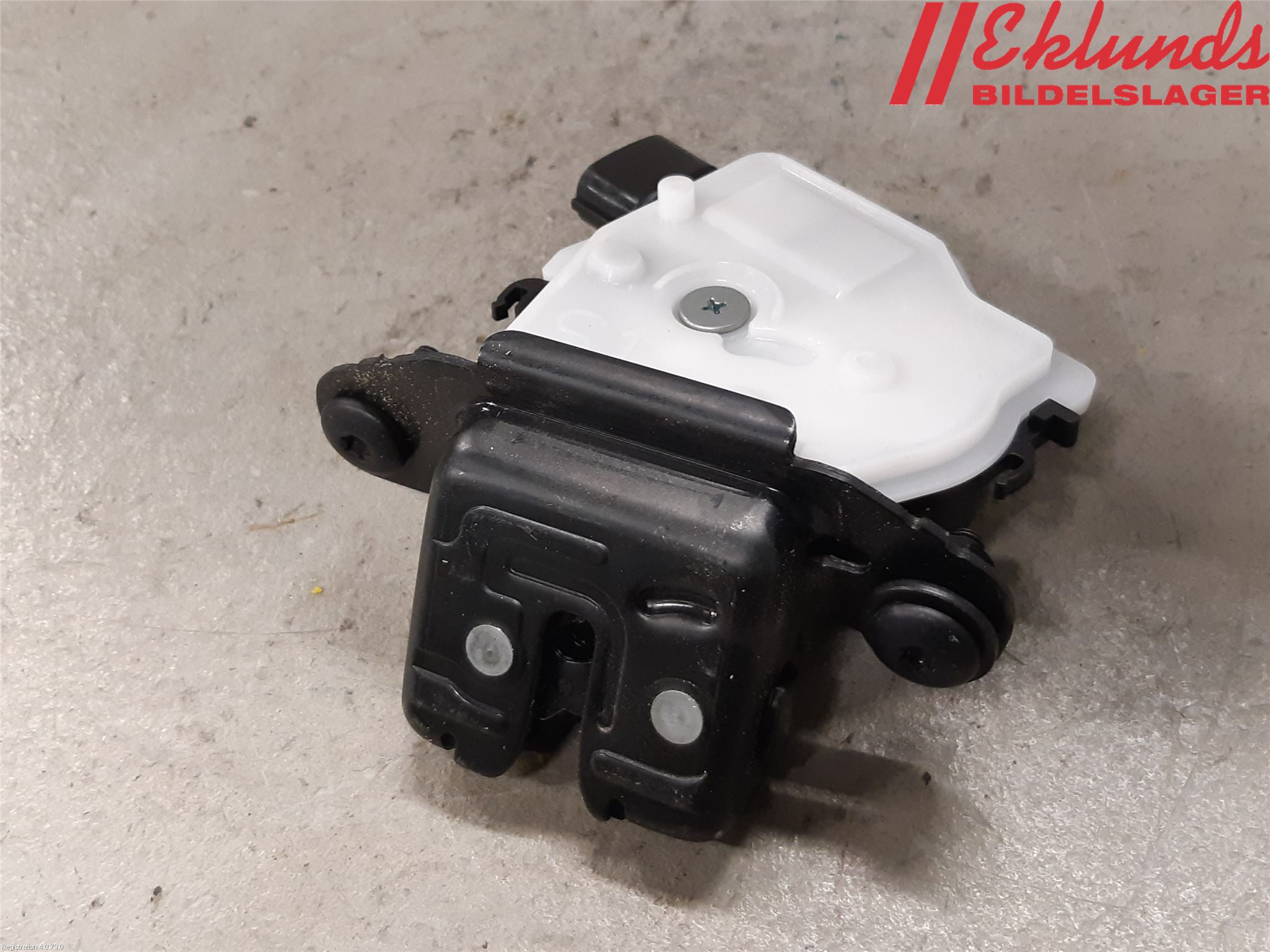 Toyota COROLLA 19- Låskista Baklucka