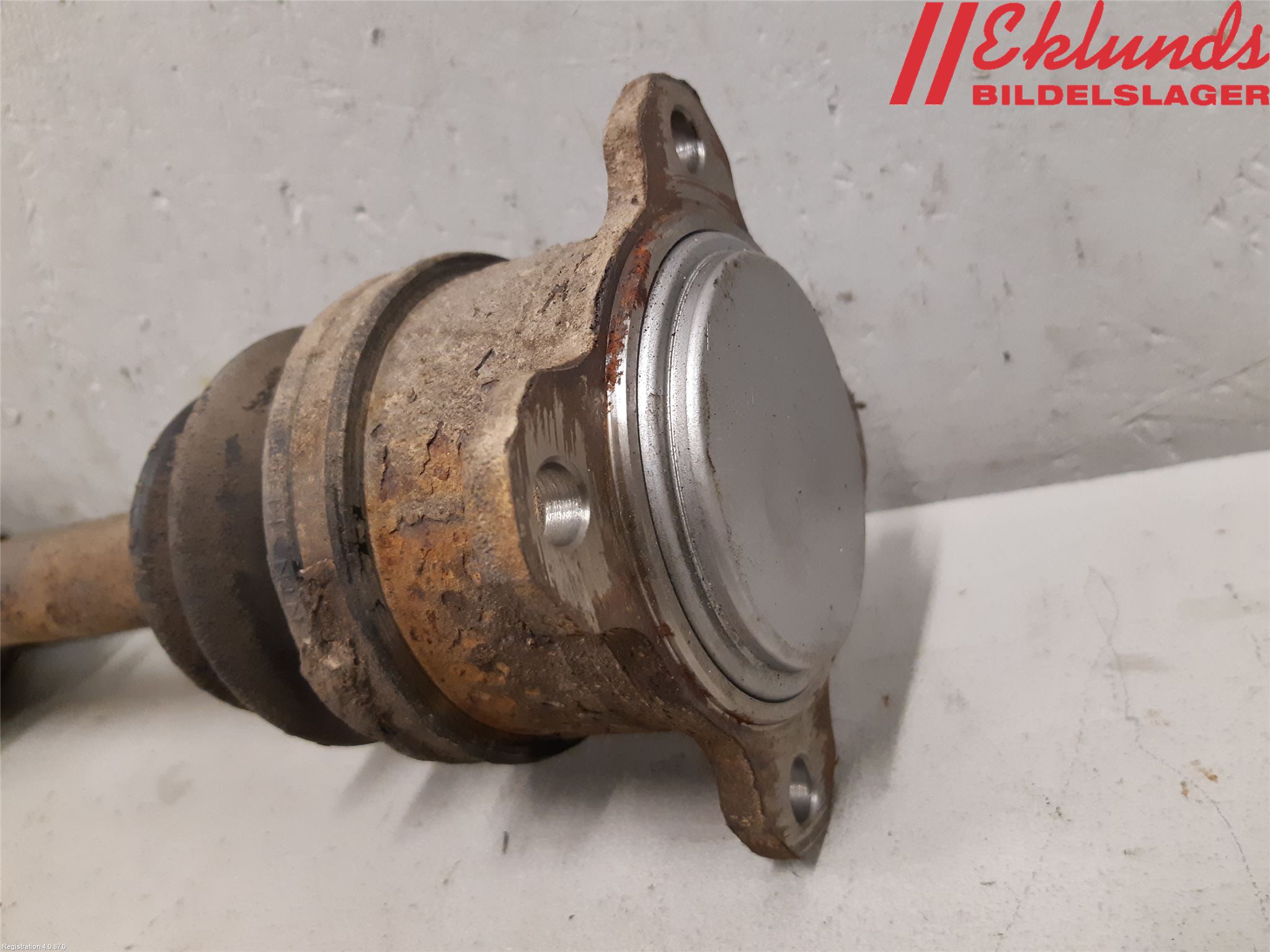 Mitsubishi L200 06-15 Drivaxel Fram Höger