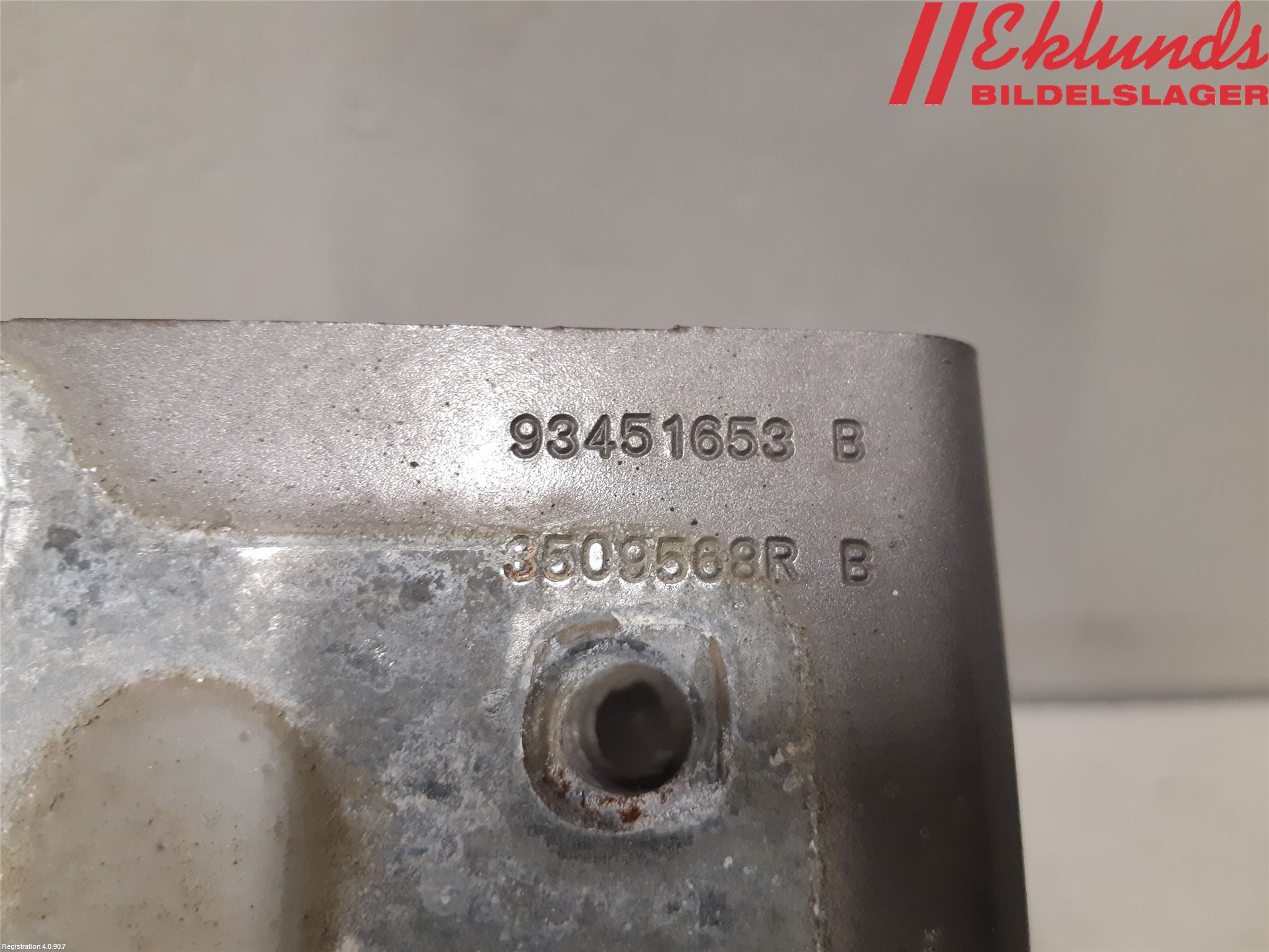 Opel VIVARO 15-19 Frontplåt