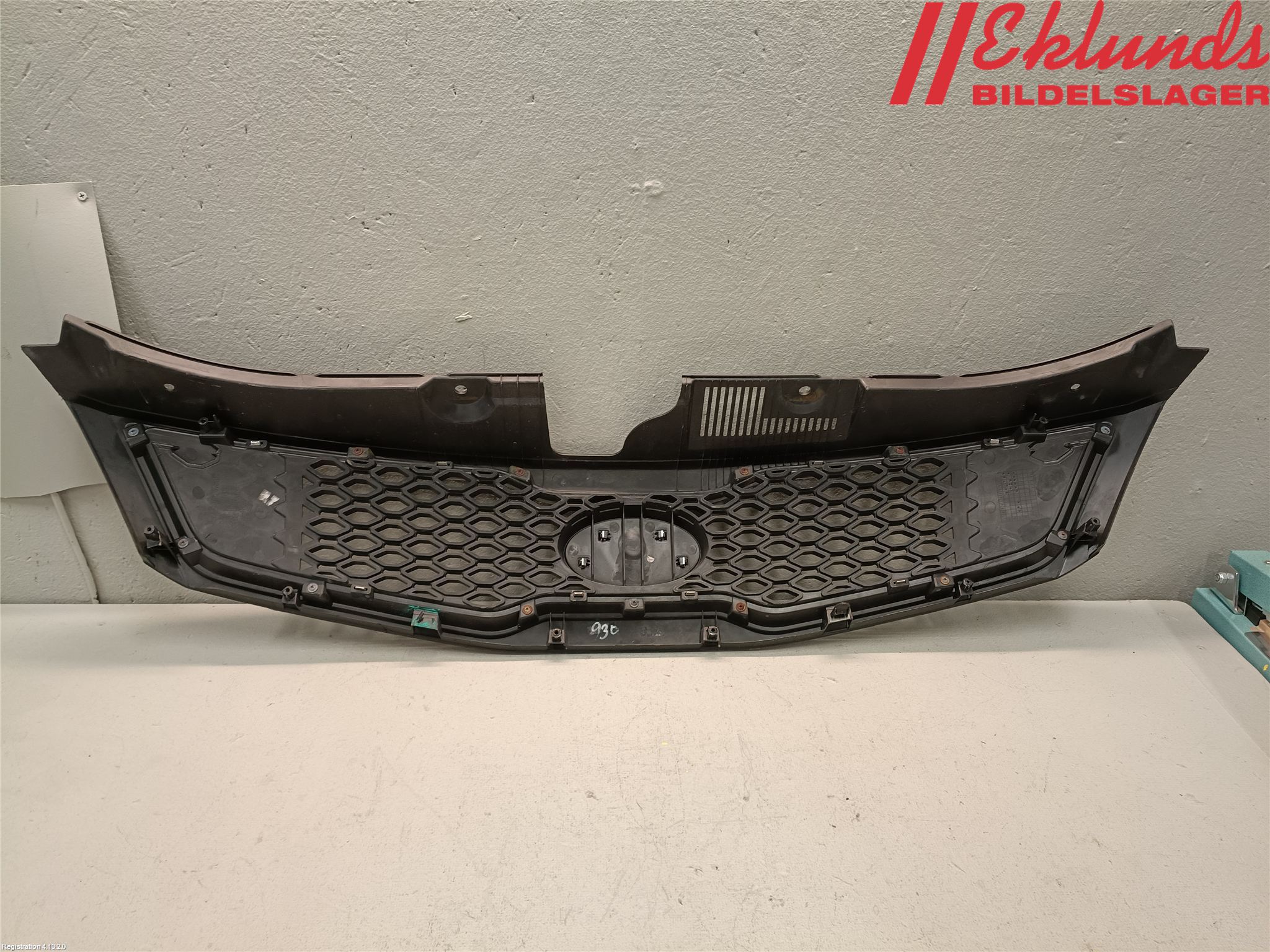 Kia CEED 06-12 Grill Komp