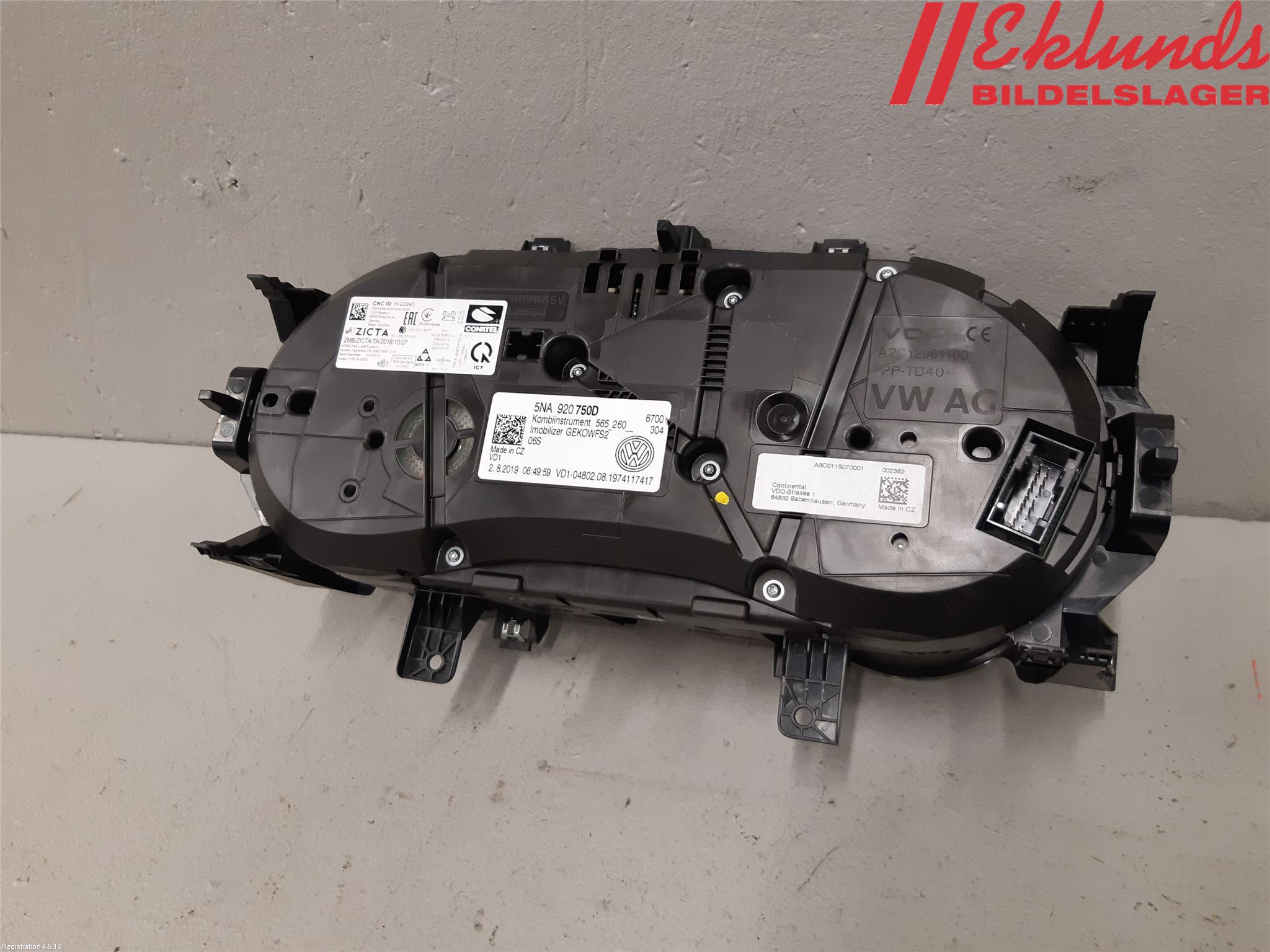 Volkswagen VW TIGUAN 16-24 Instrument Komb