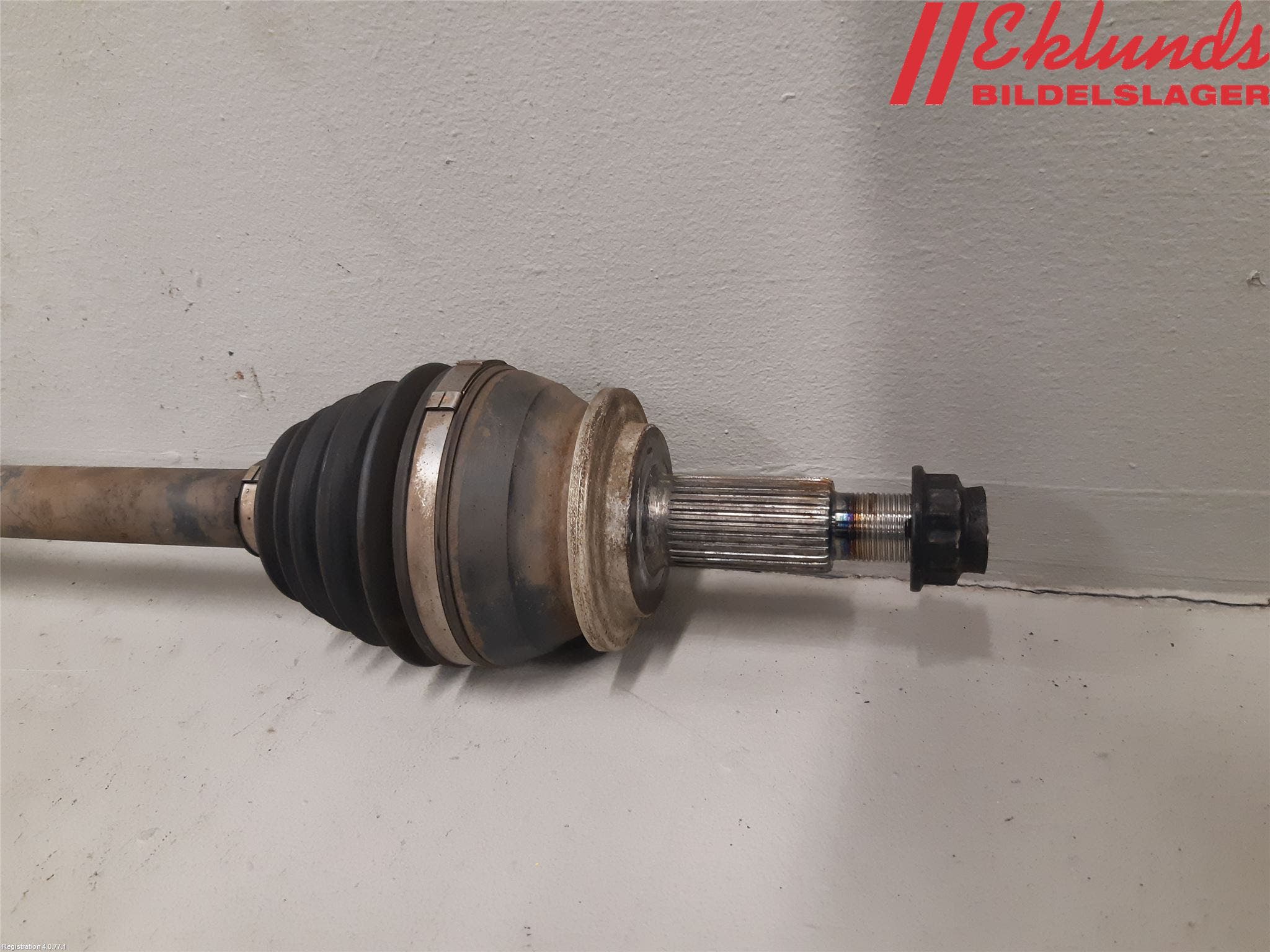 Toyota RAV4 19- Drivaxel Fram Höger