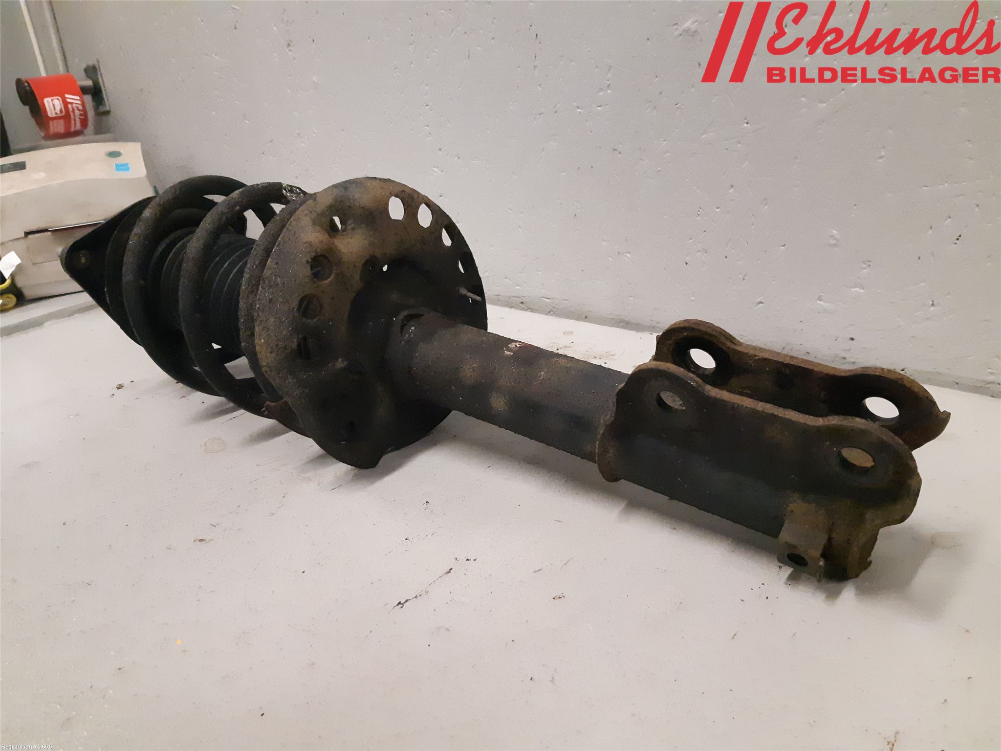 Kia SOUL 09- Fjäderben Fram Vänster