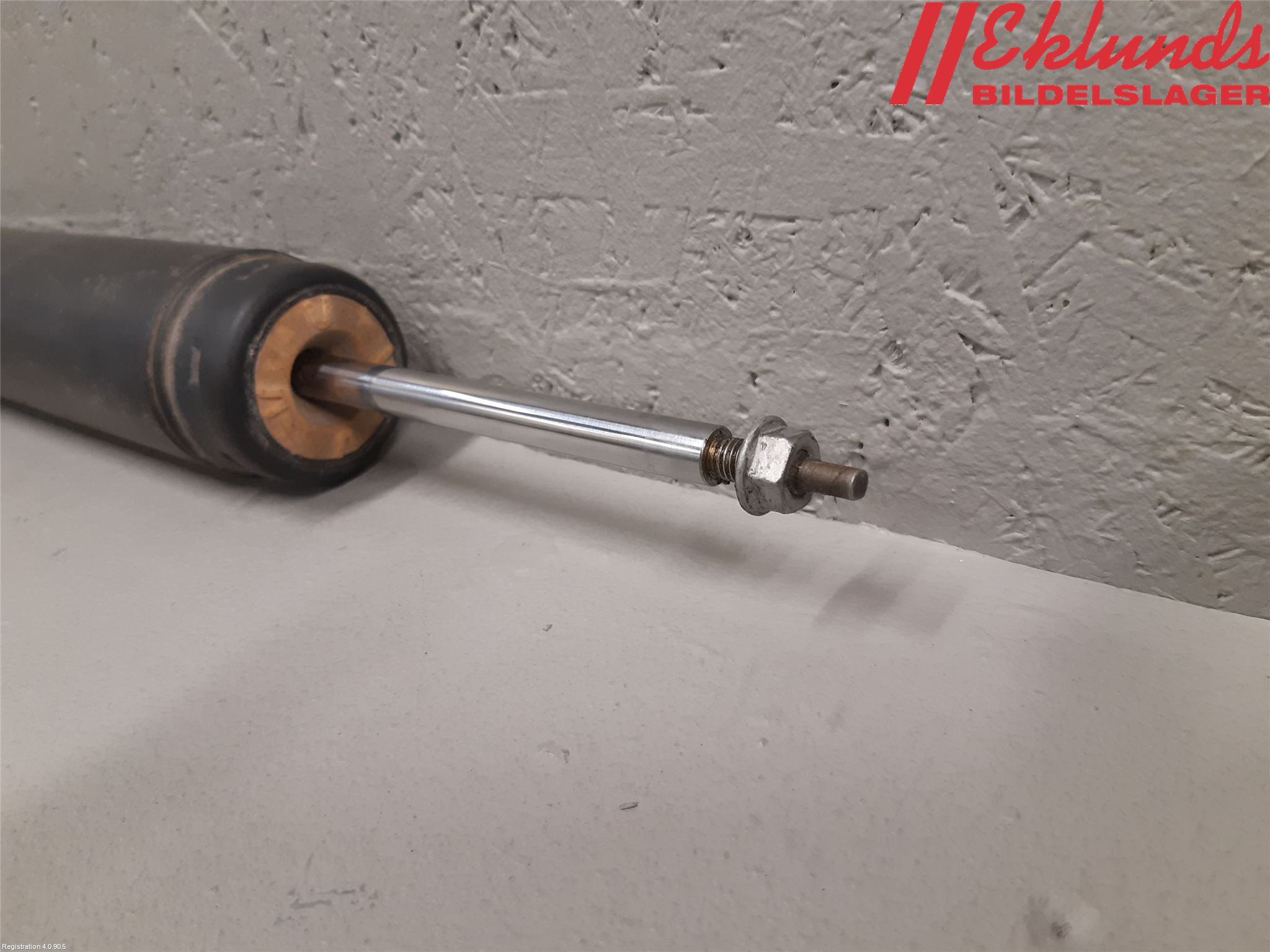 Volvo V40 12-19 Stötdämpare Bak