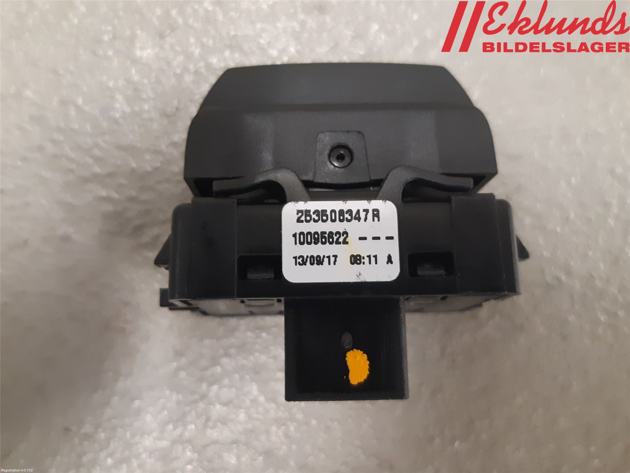 Renault TRAFIC/E-TECH 15- Strömställare Elruta