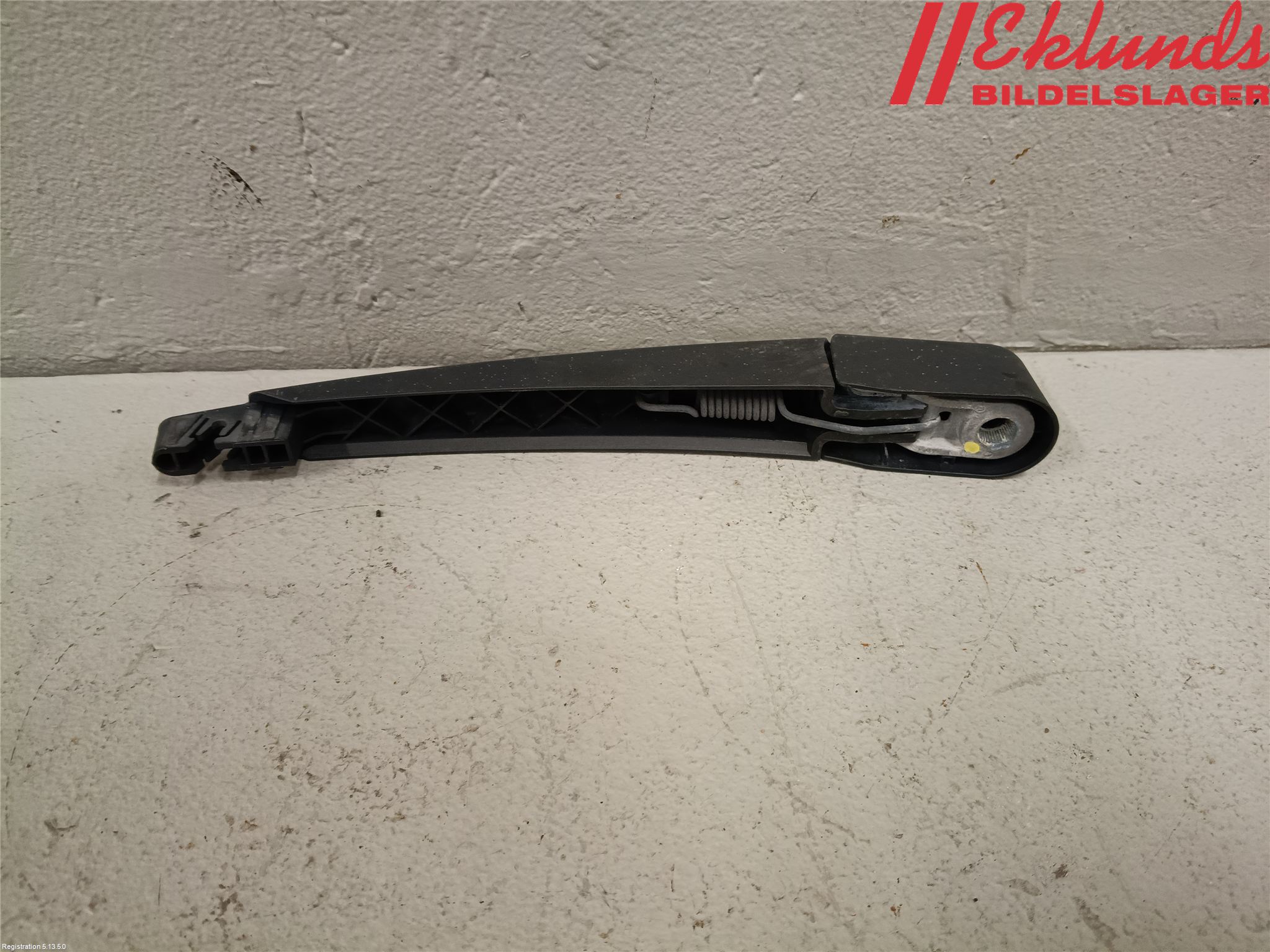 Ford FOCUS 15-18 Torkararm-Bakruta