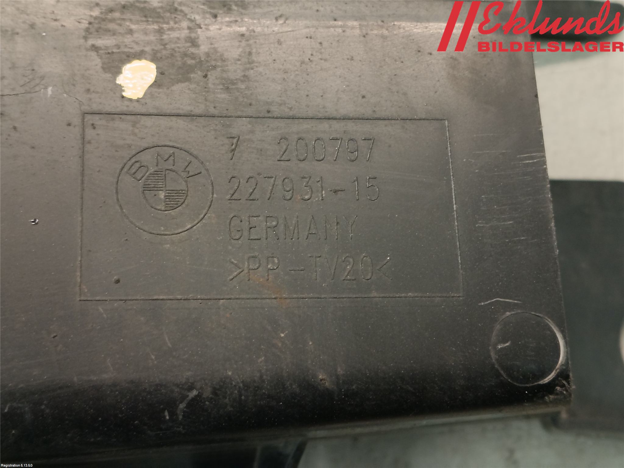 BMW 5 F10/F11/F18 09-17 Deflektor Plåt-Plast Kylning