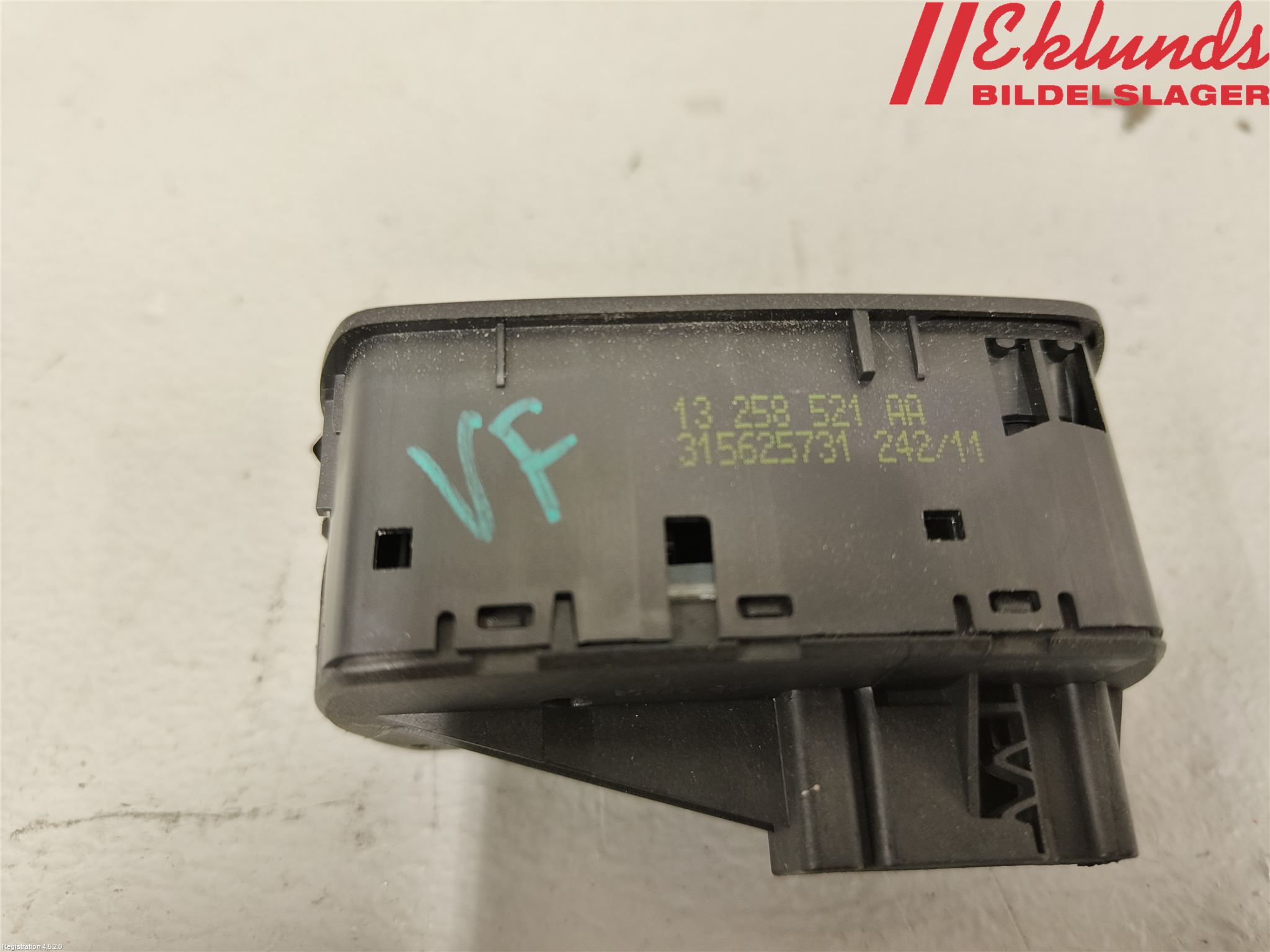 Opel CORSA D 07-14 Strömställare Elruta