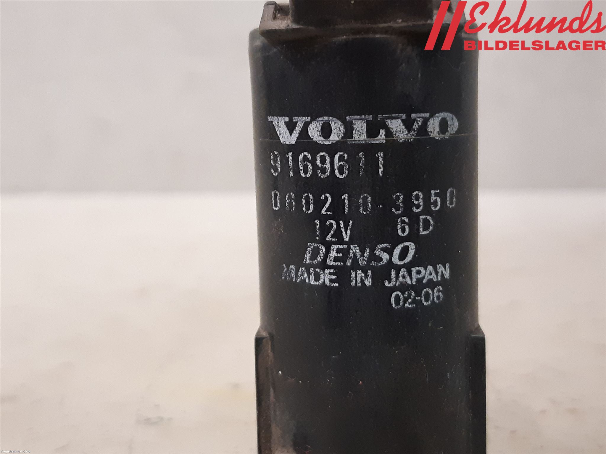 Volvo V70 00-04 Spolarpump Vindruta