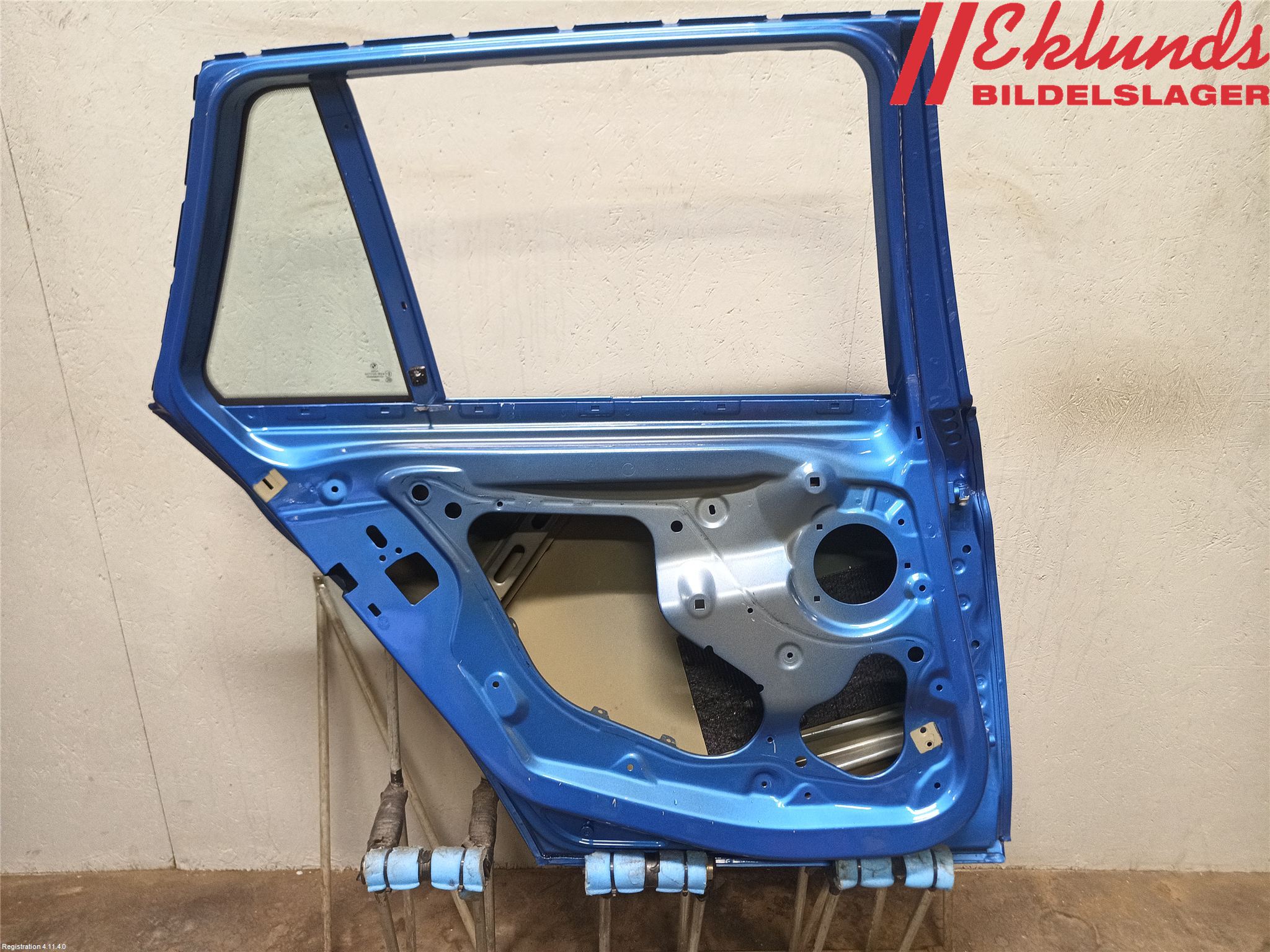 BMW 3 F30/F31/F80 12-19 Dörr Bak Vänster