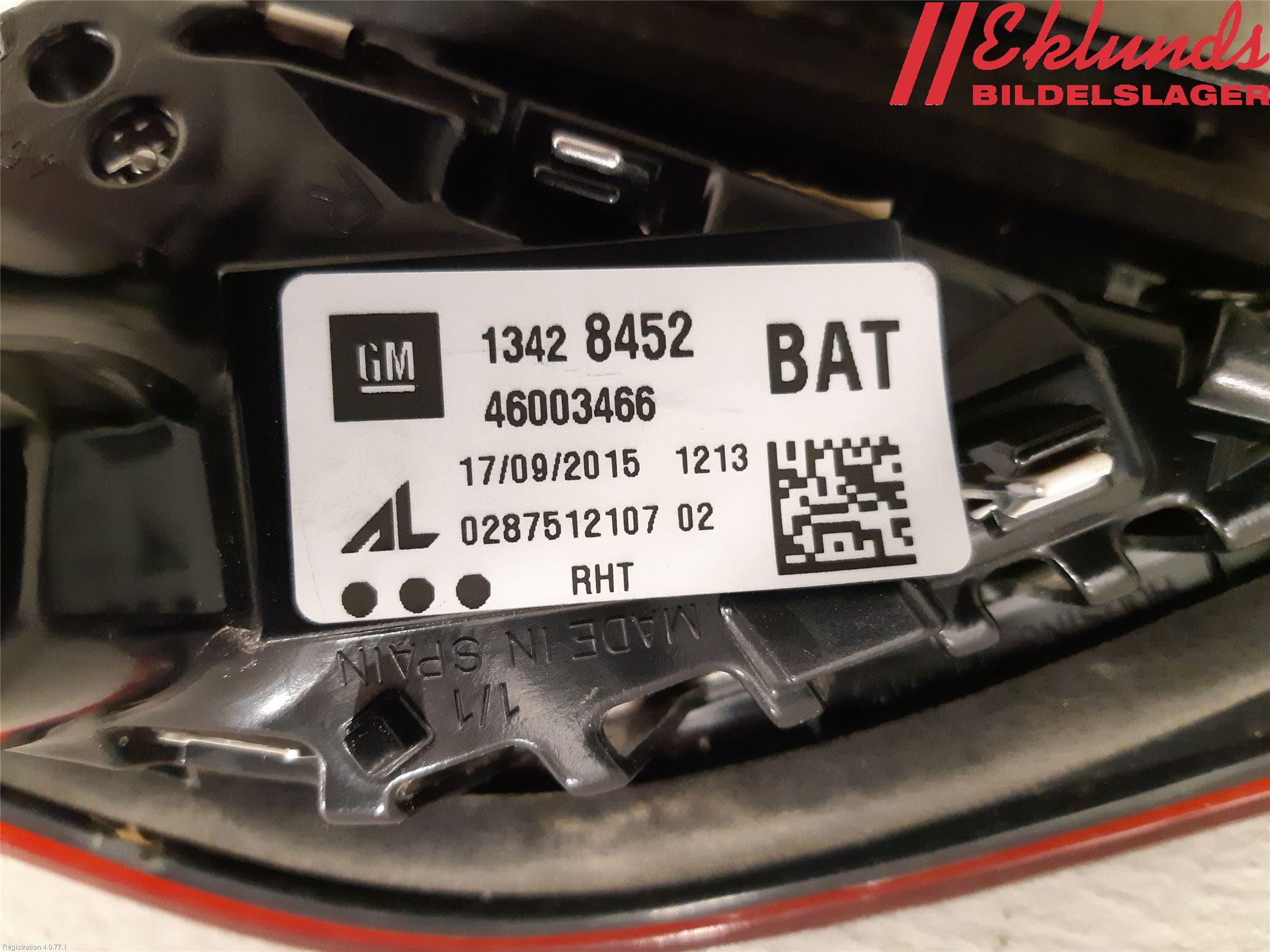 Opel CORSA E 15-19 Bakljus Lucka Hö