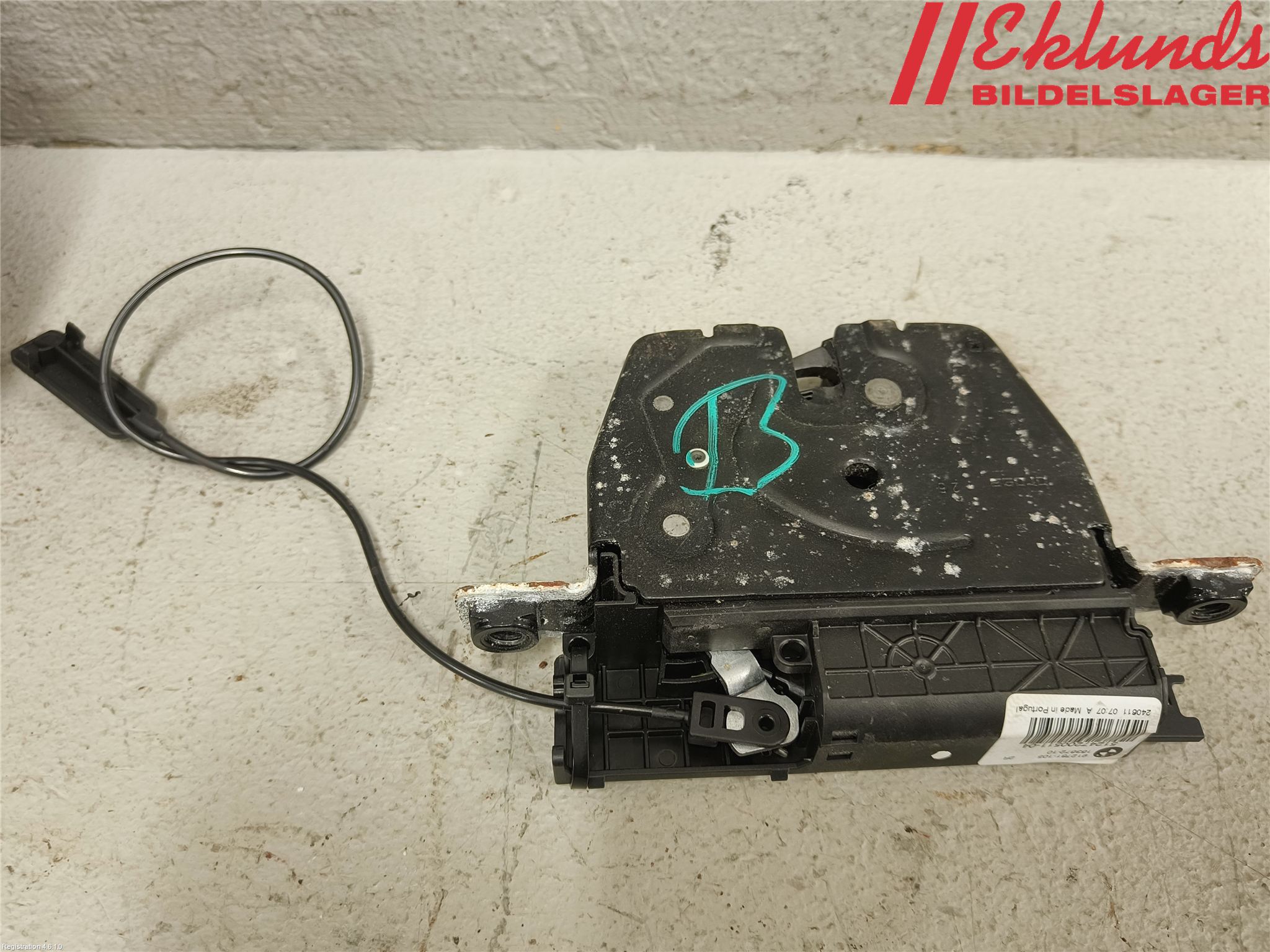 BMW X1 E84 10-15 Låskista Baklucka