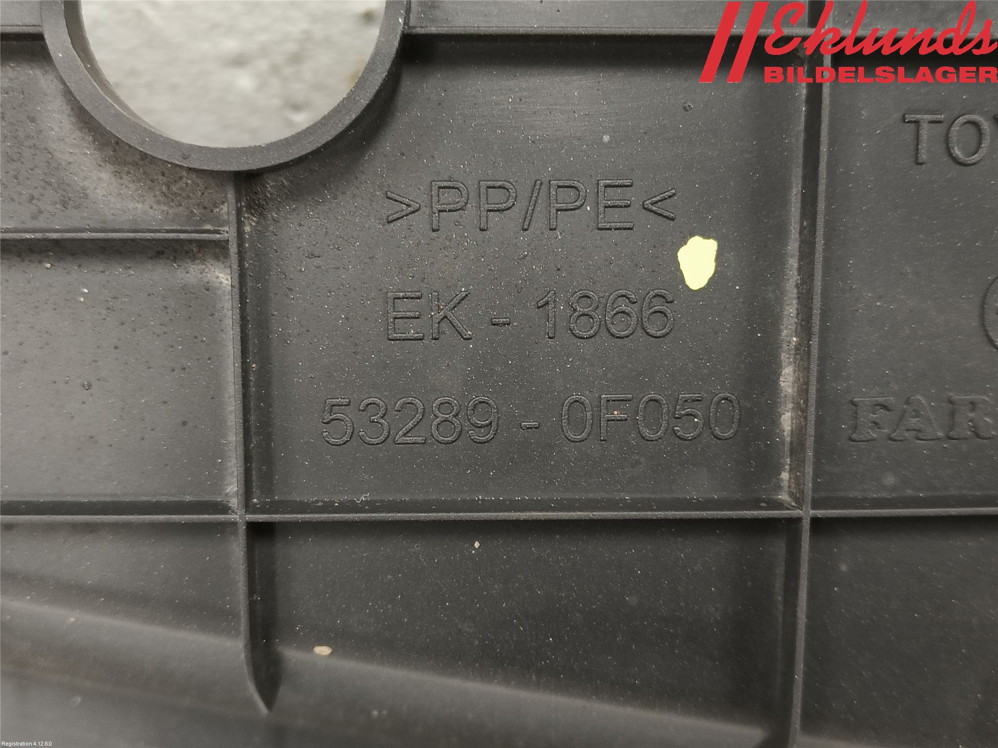 Toyota VERSO 09-18 Frontplåt