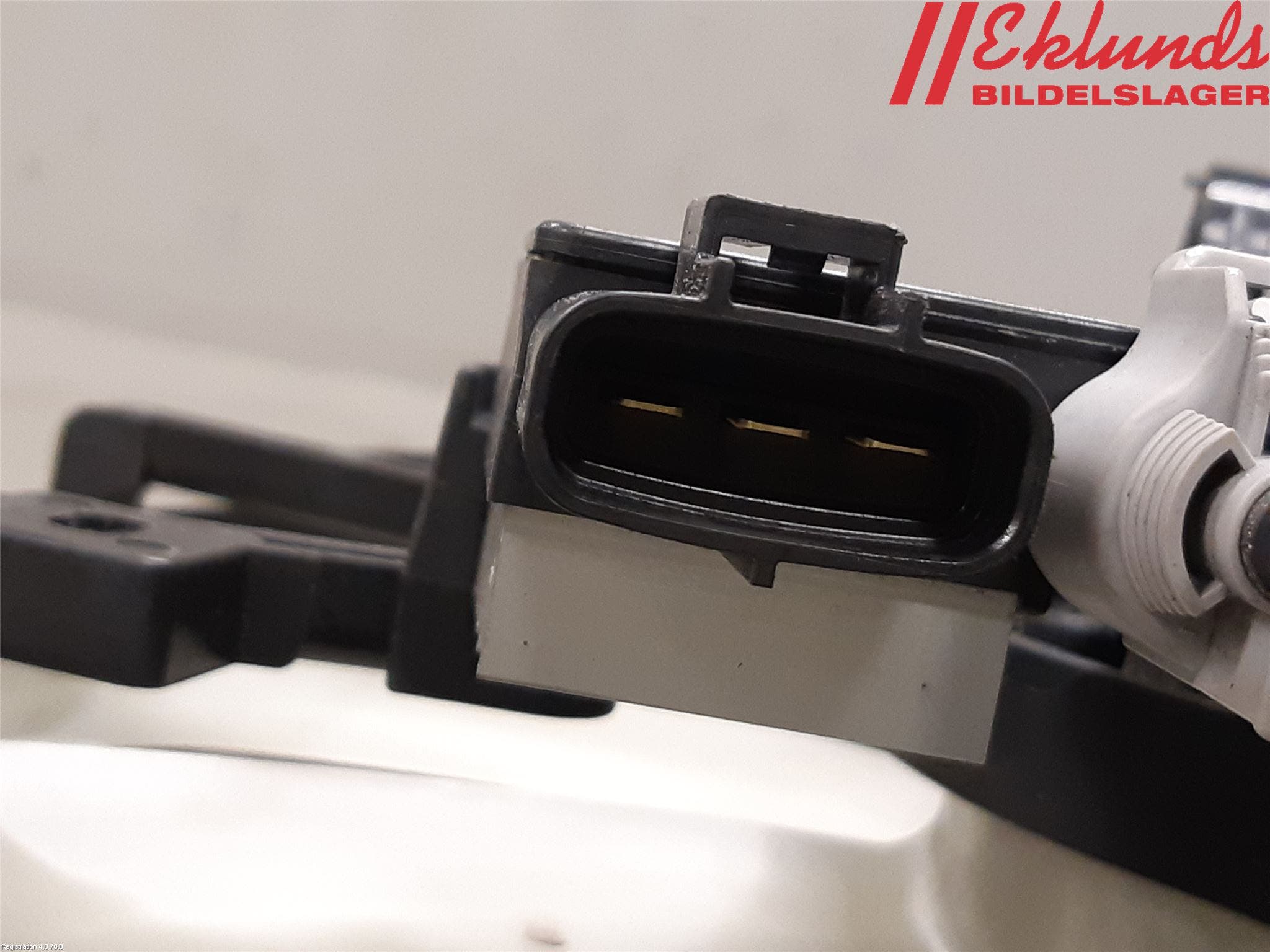 Toyota YARIS XP21 20- Kylfläkt El