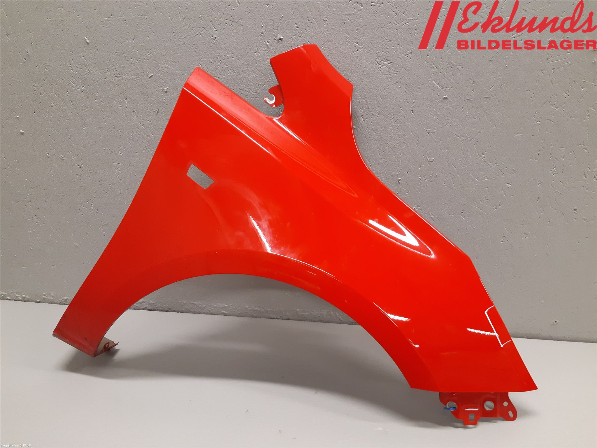 Opel CORSA E 15-19 Skärm Fram Höger