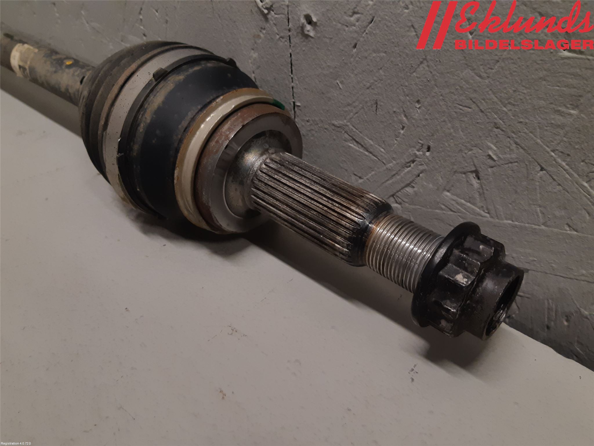 Toyota RAV4 19- Drivaxel Bak Höger