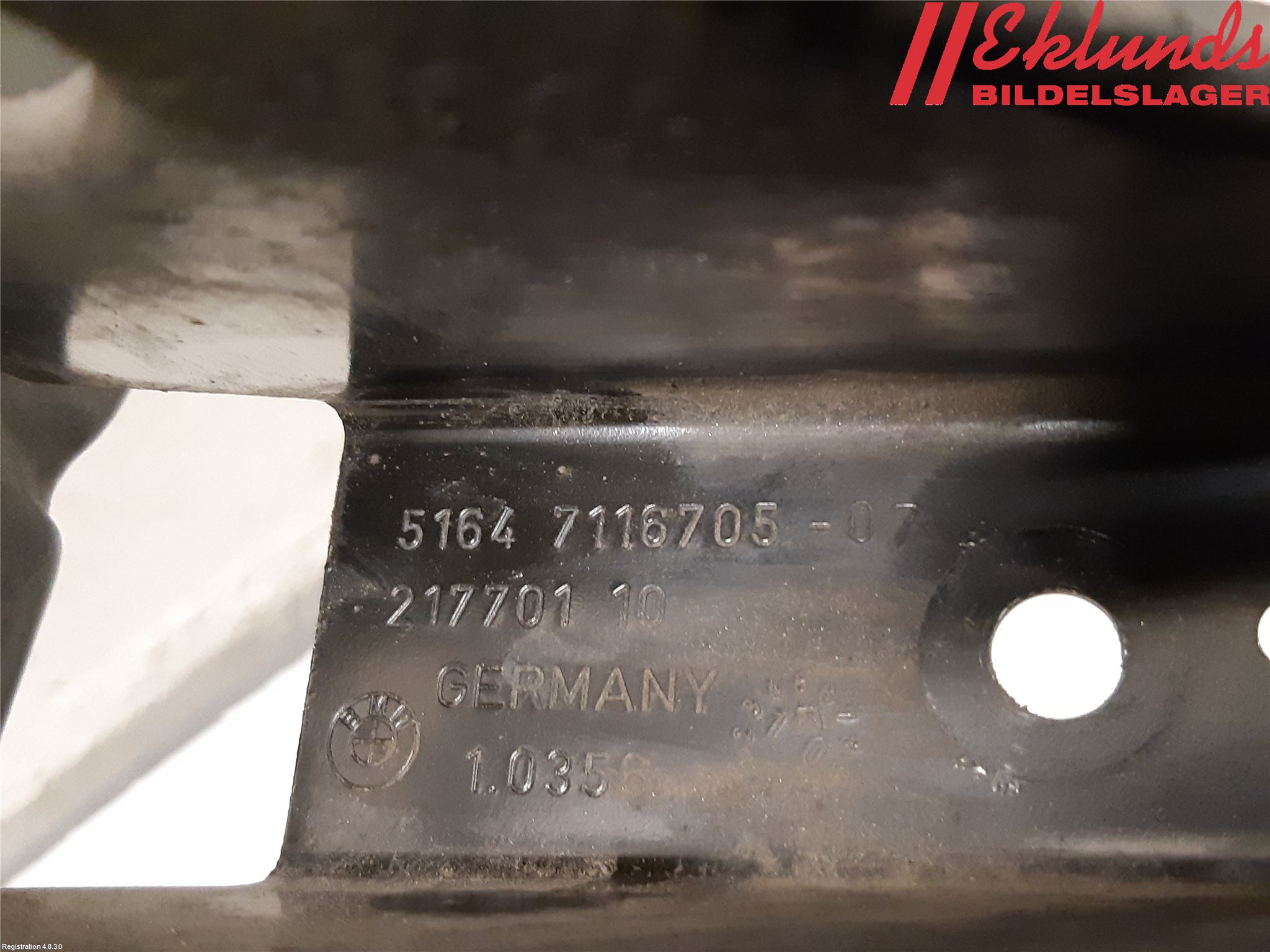 BMW 3 E90/91 SED/TOU 05-12 Frontplåt