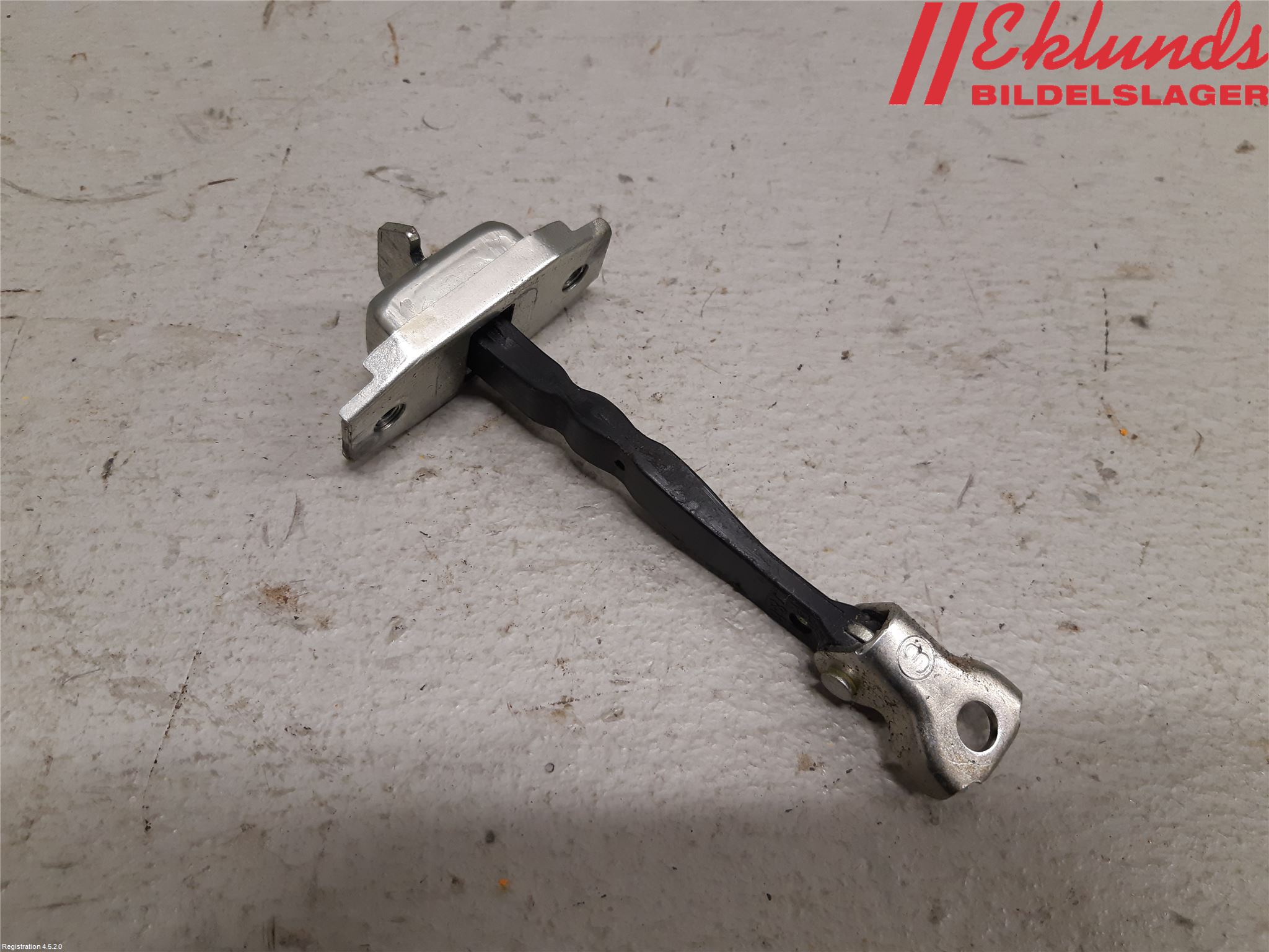 Toyota YARIS XP130 12-14 Dörrstopp