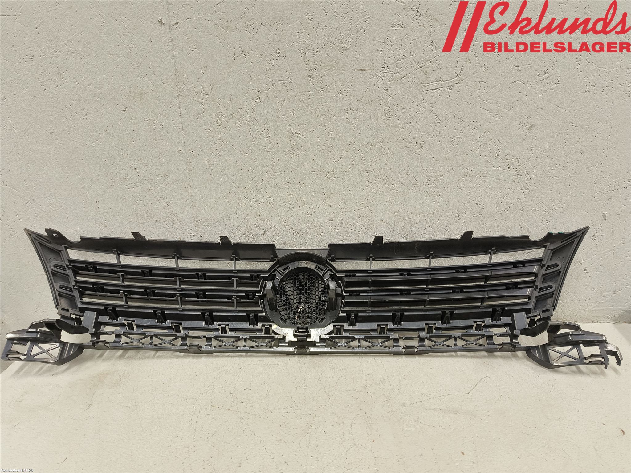 Volkswagen VW TOURAN 10-15 Grill Komp