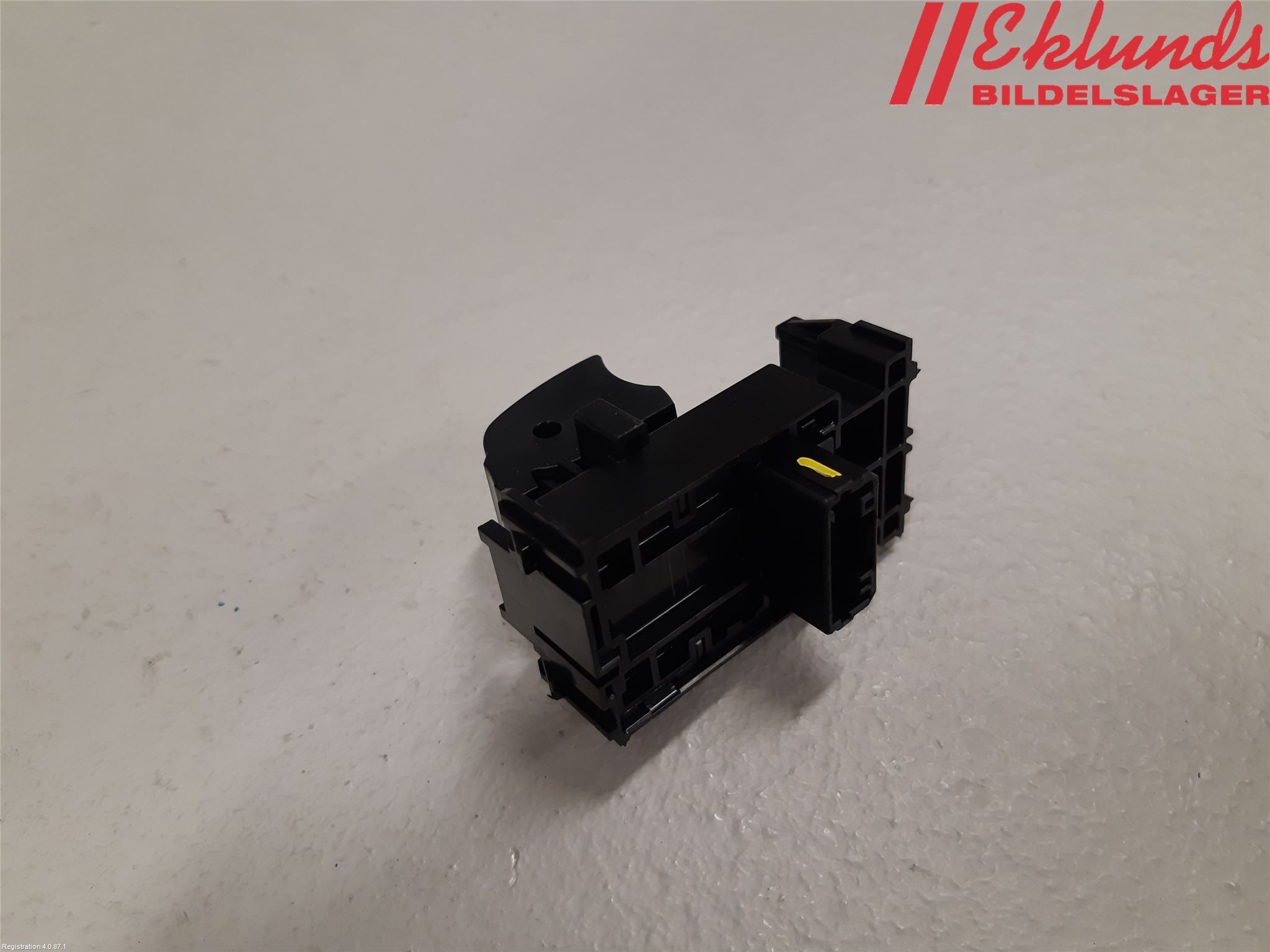 Toyota YARIS XP21 20- Strömställare Elhiss