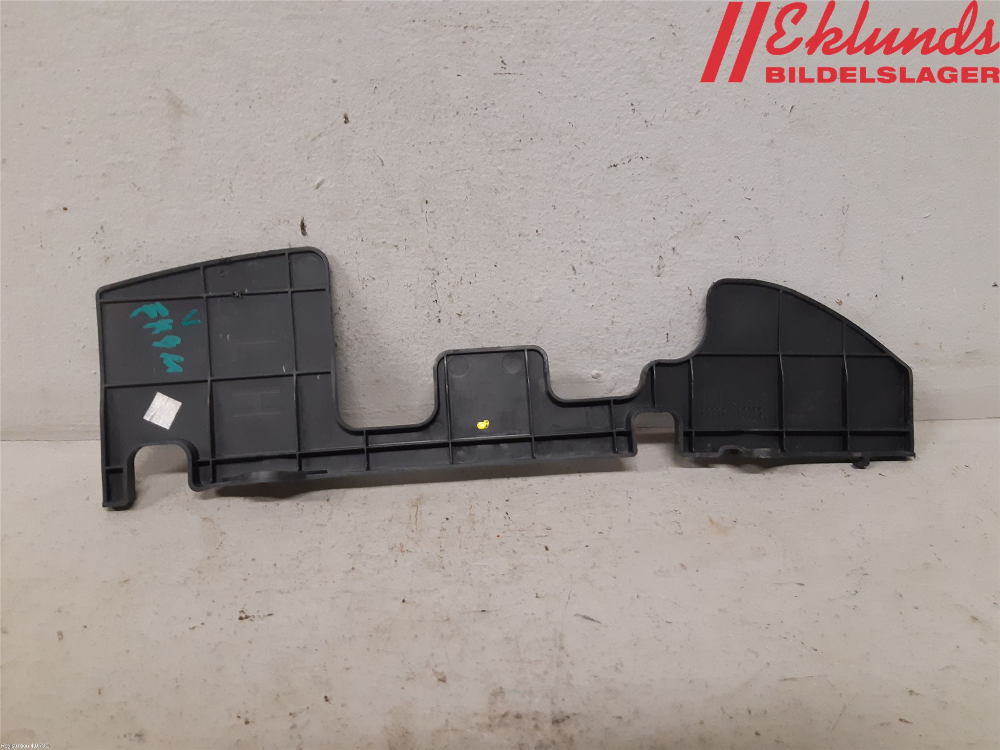 Kia CEED 06-12 Deflektor Plåt-Plast Kylning