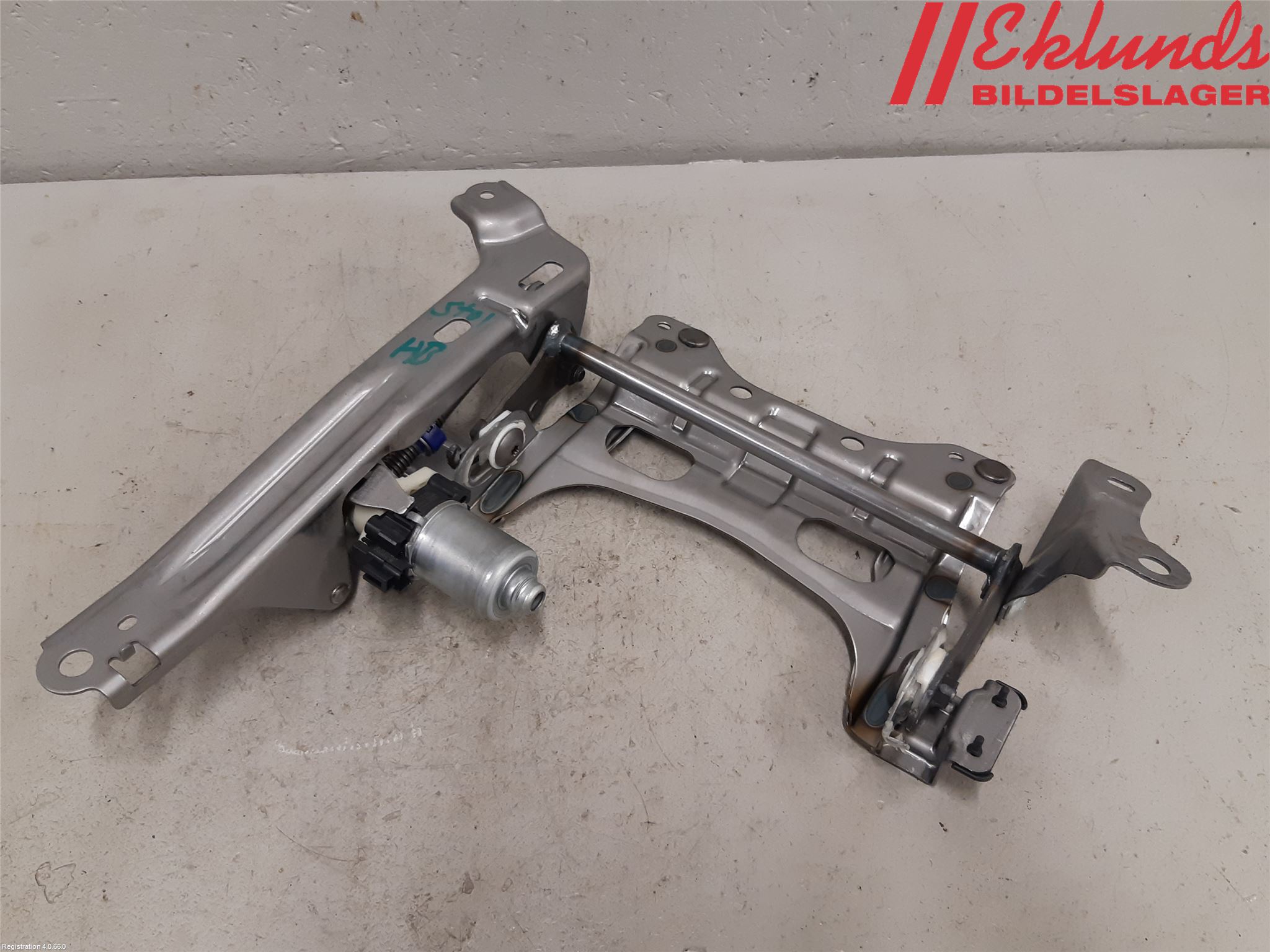 Toyota CAMRY 19-24 Inredning Stolsunderrede