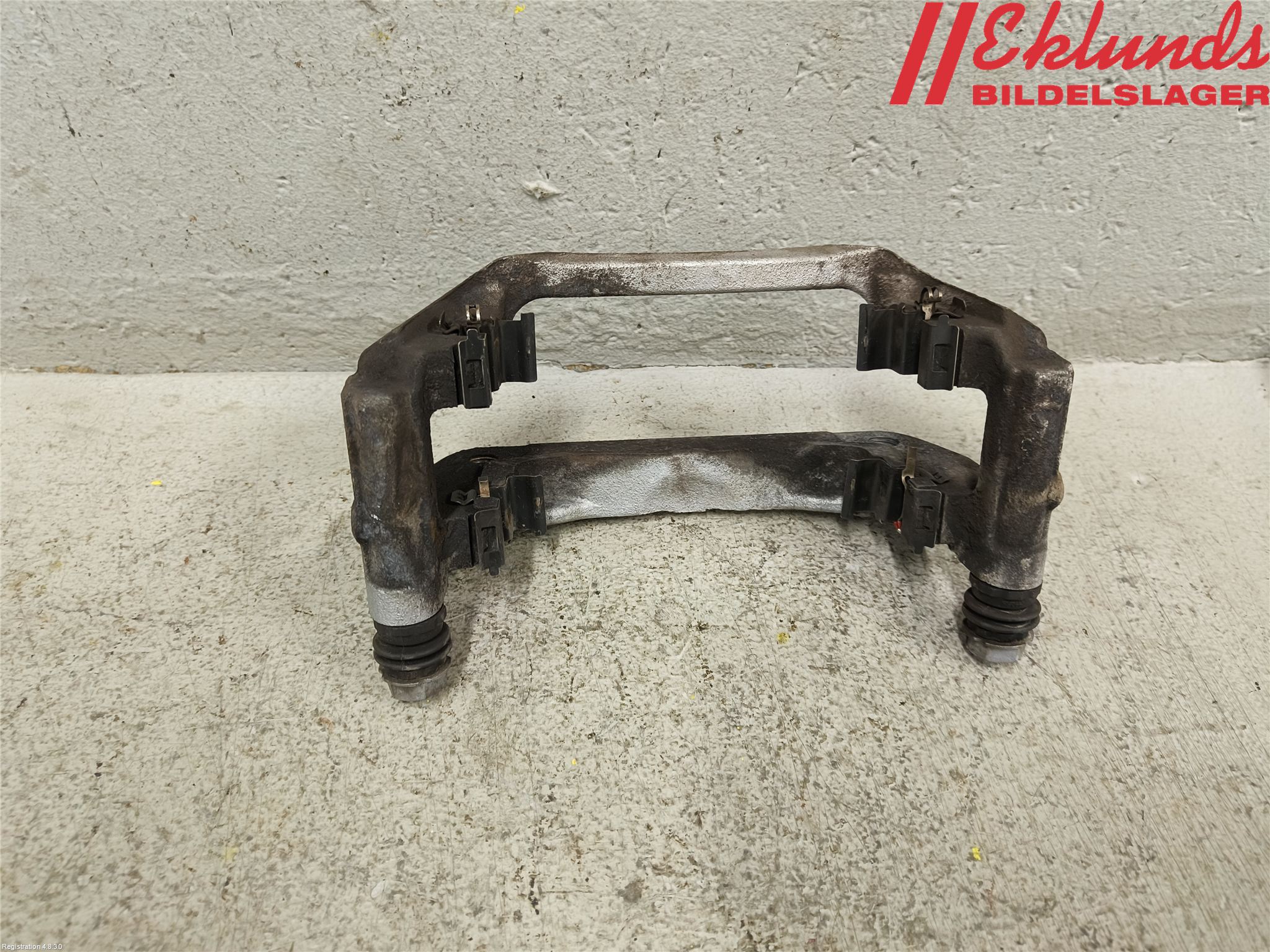 Peugeot 3008 17-24 Bromsokshållare