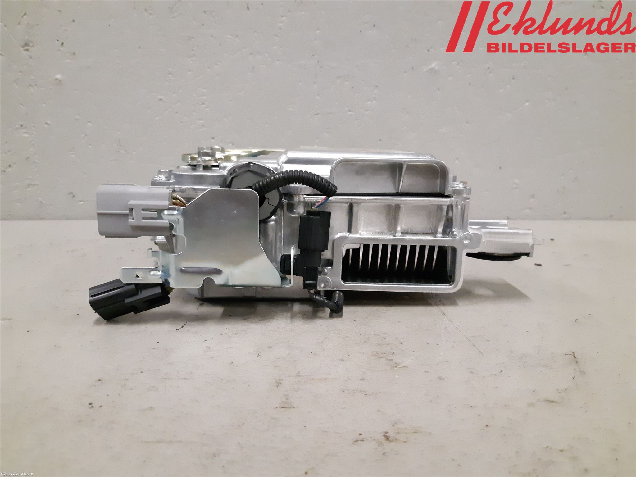 Lexus UX/300e 19- Inverter Hybrid
