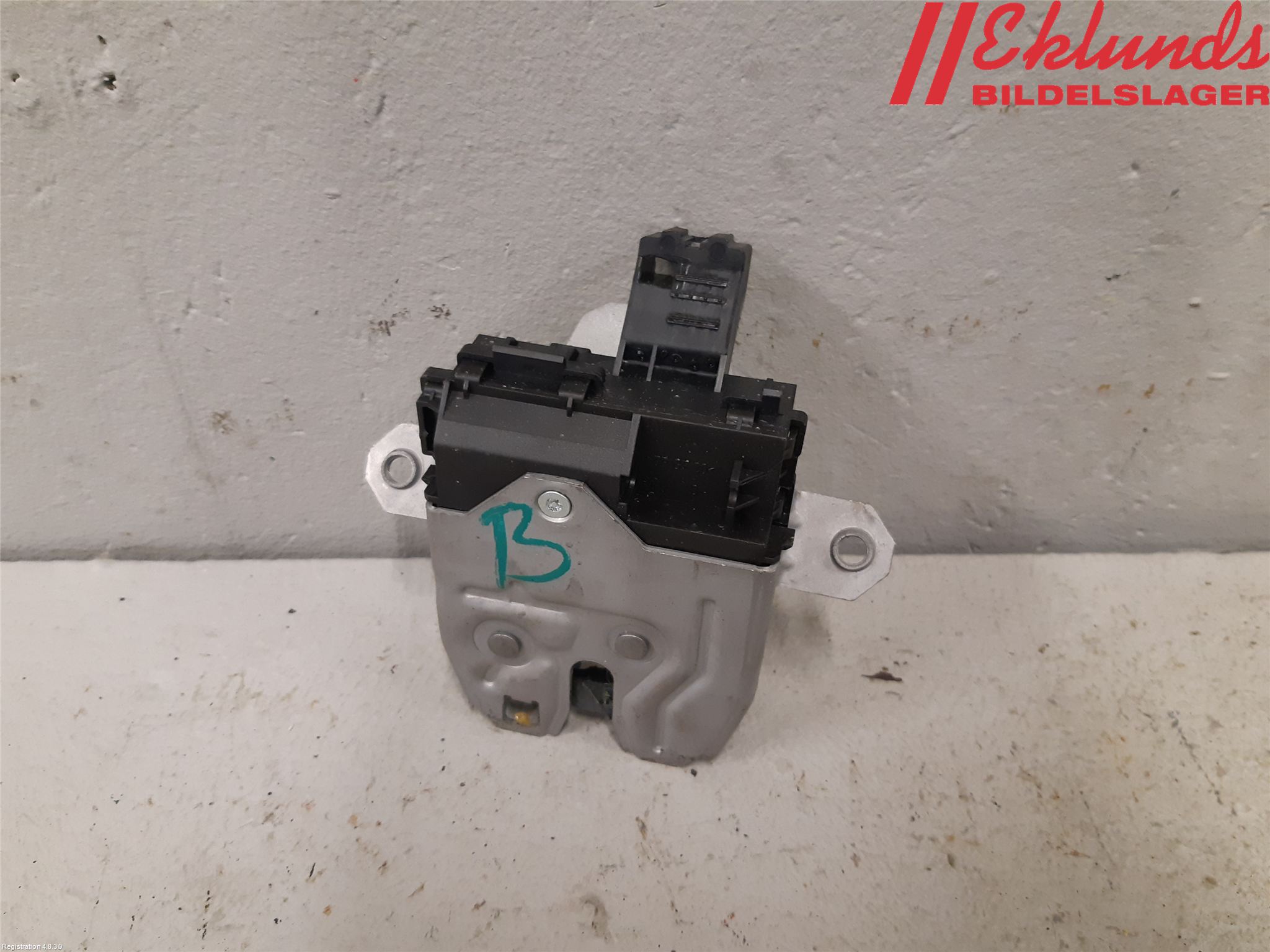 Volvo V60 14-18 Låskista Baklucka