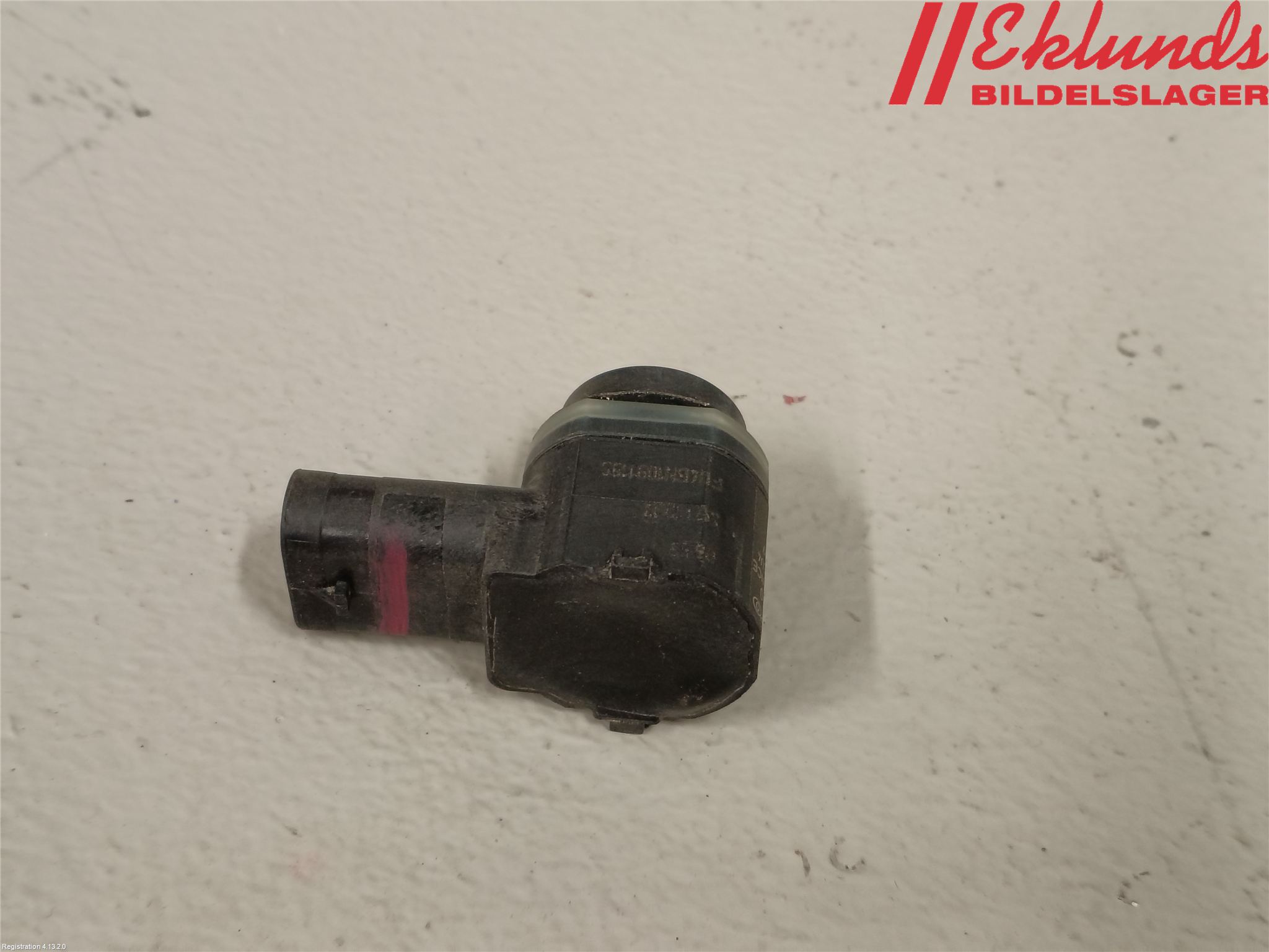 Volvo V40 12-19 Parkeringshjälp Backsensor