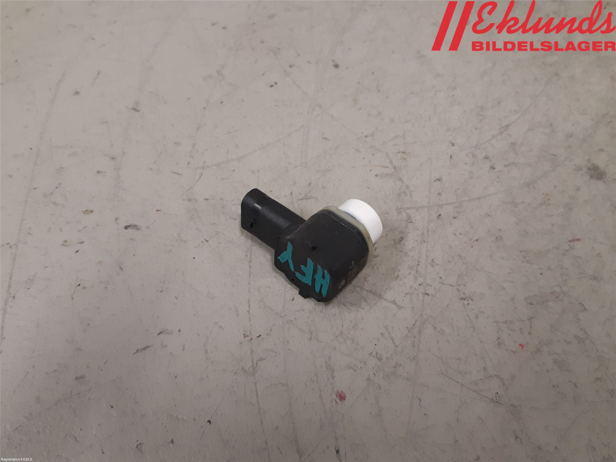 Volkswagen VW PASSAT 11-14 Parkeringshjälp Frontsensor