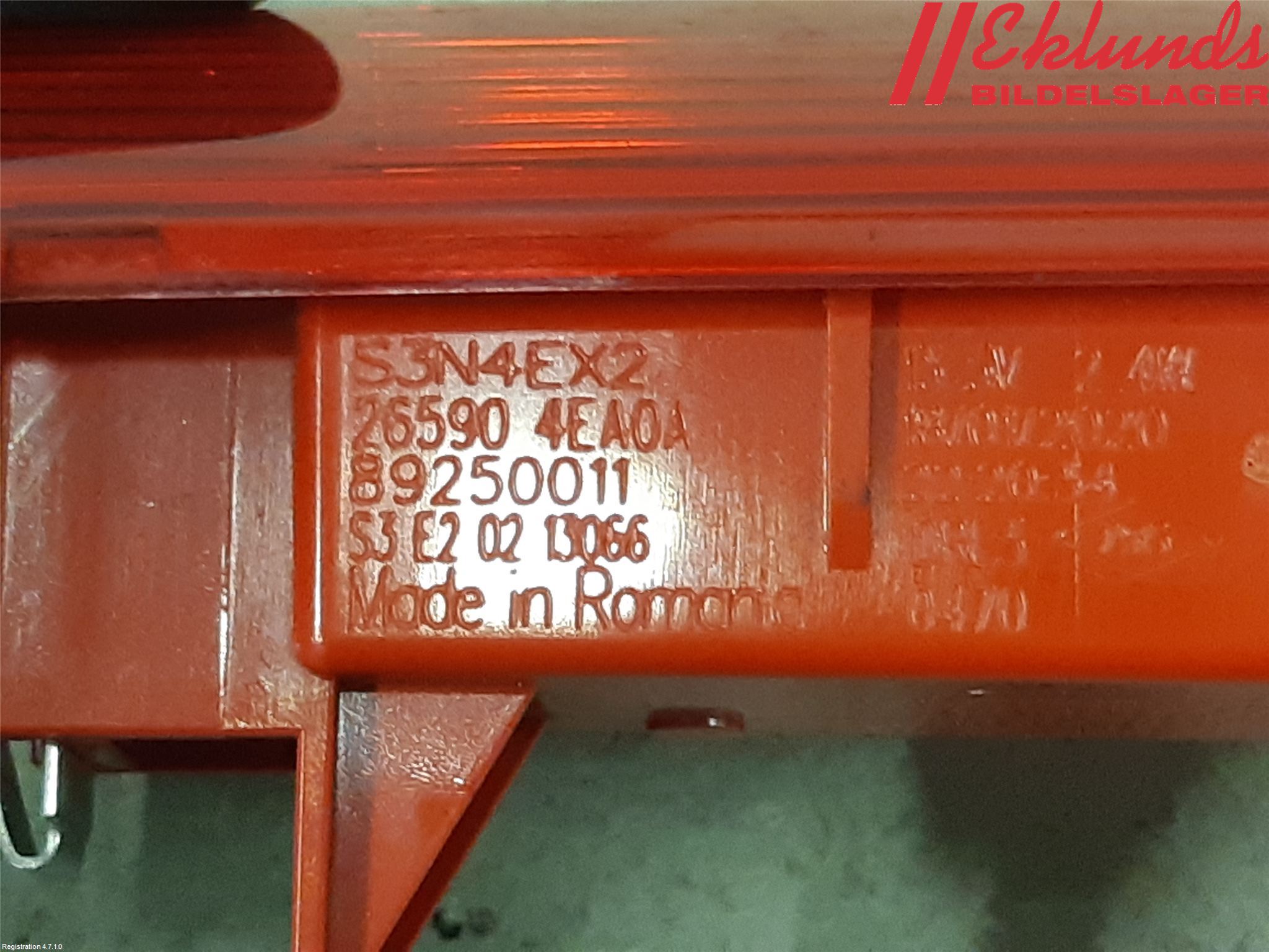 Nissan QASHQAI 17-21 Bromsljus Bakruta
