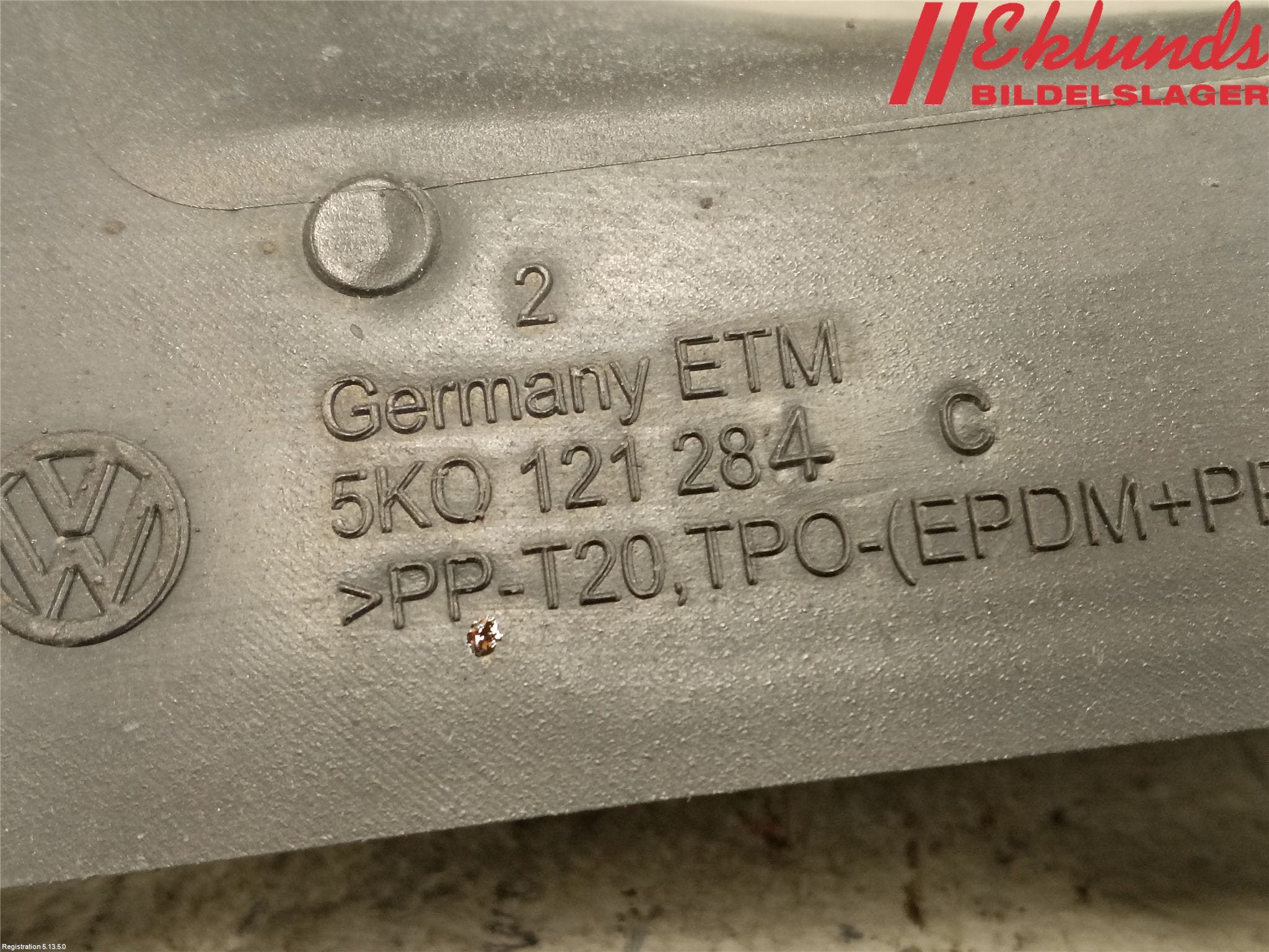 Volkswagen VW GOLF VI 09-13 Deflektor Plåt-Plast Kylning