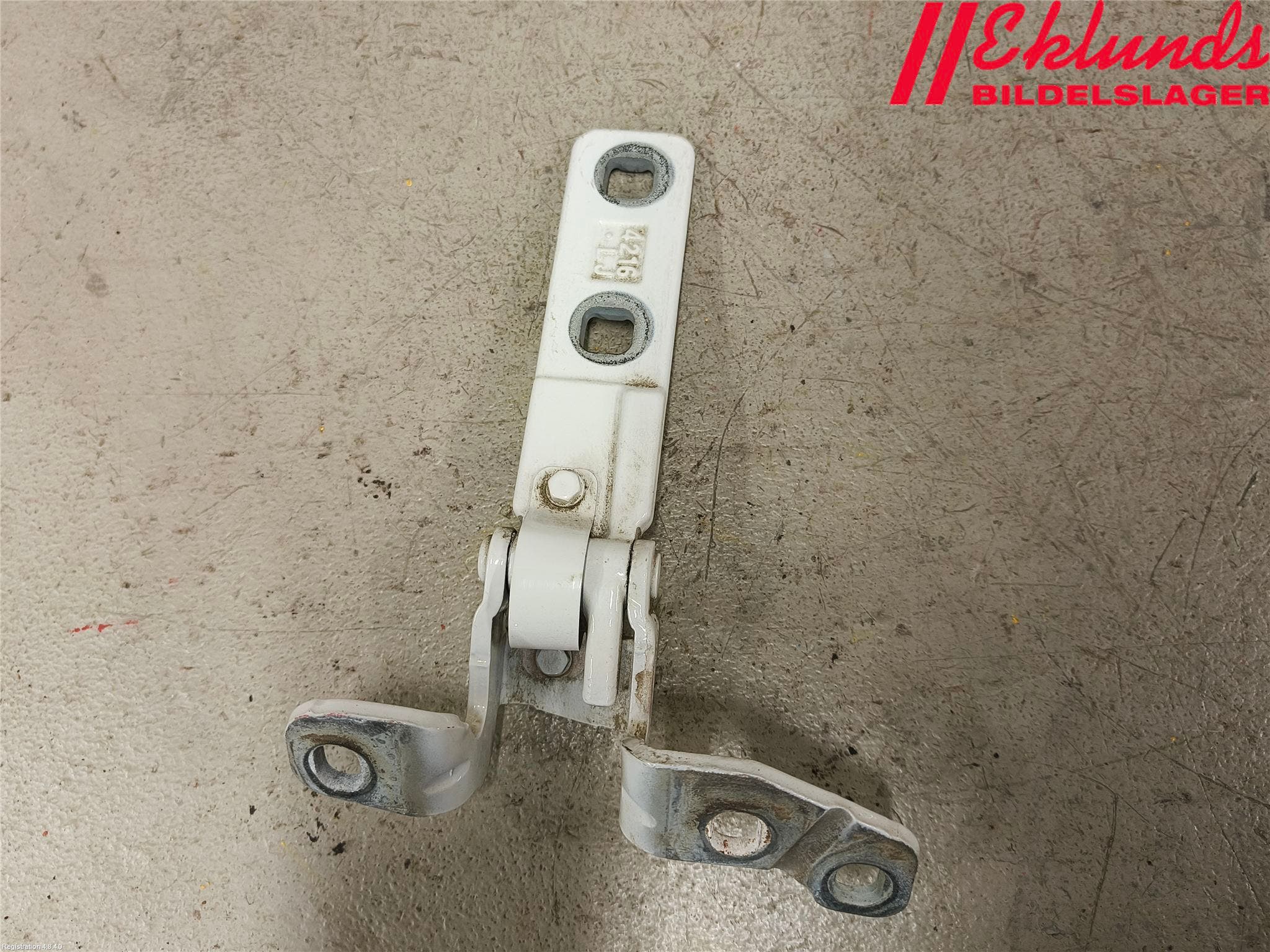 BMW X5 F15 13-18 Bakluckegångjärn Vä