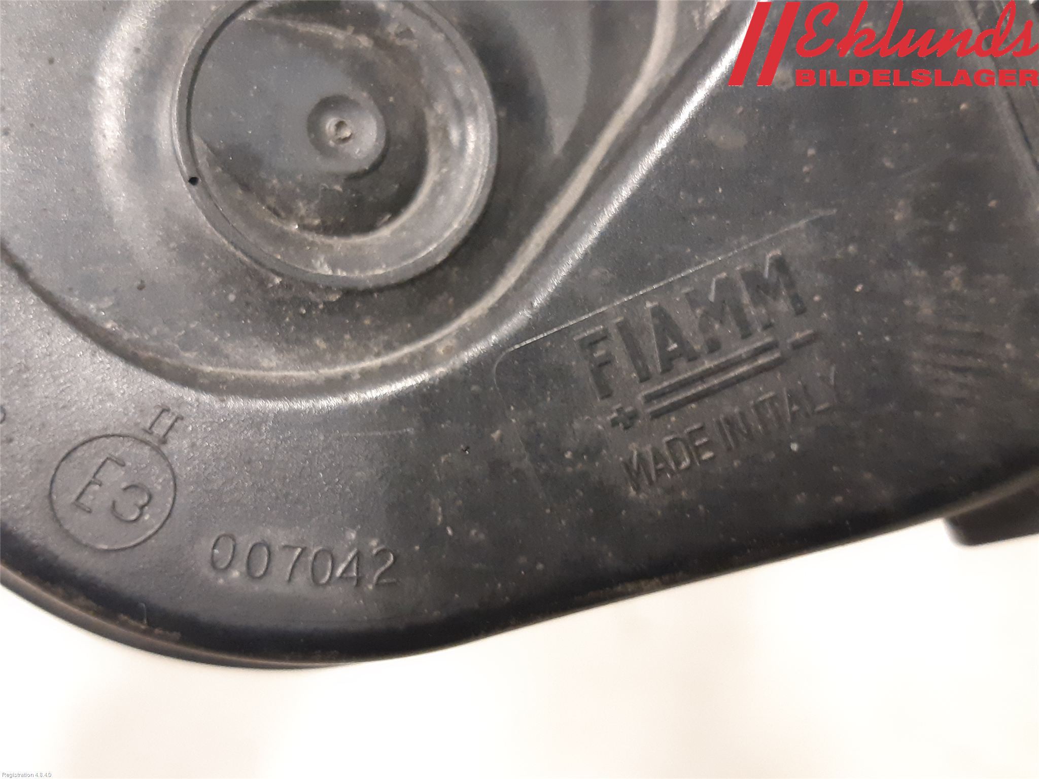 Ford TRANSIT SKÅP/BUSS 14-22 Signalhorn