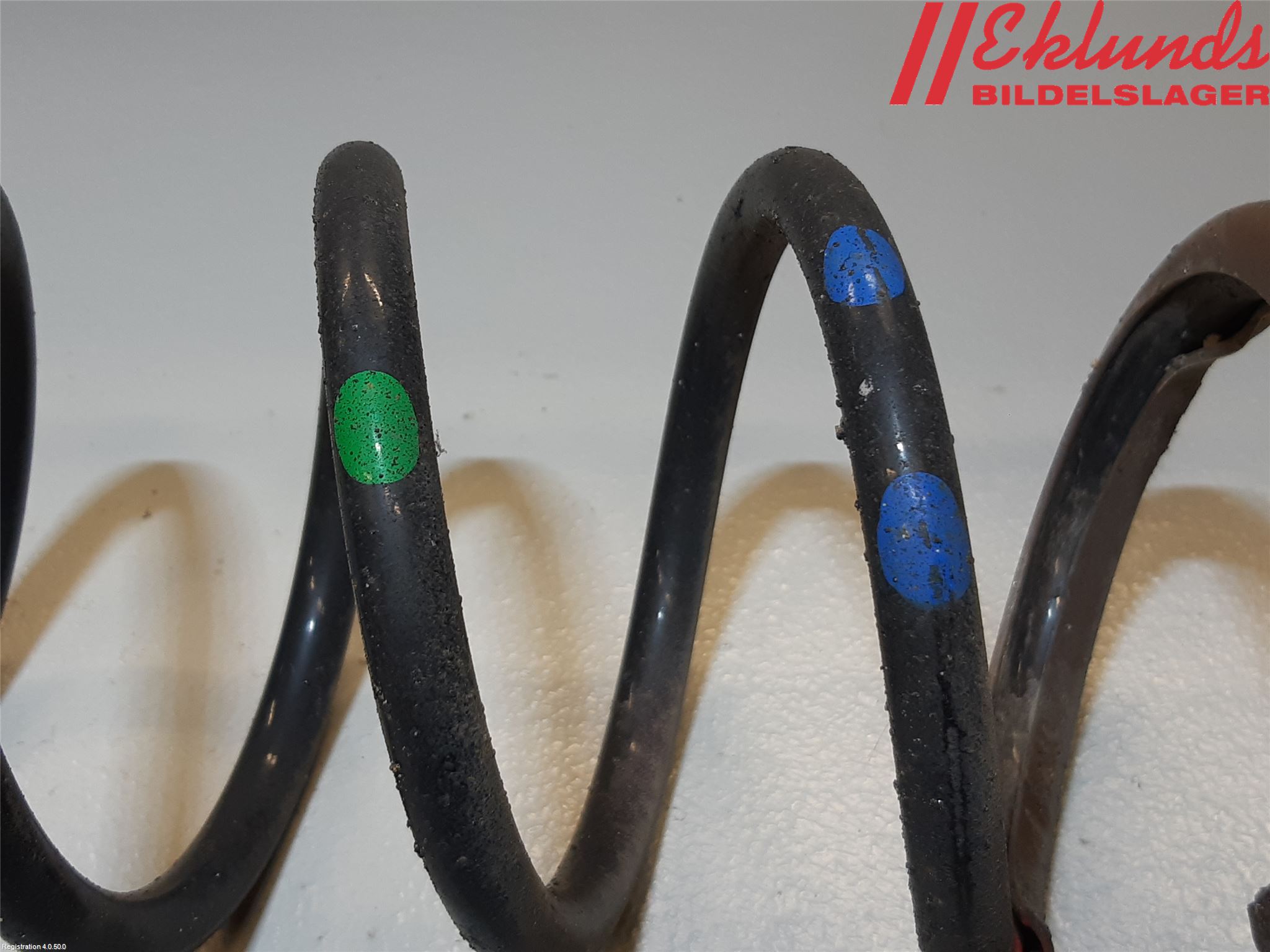 Dacia DOKKER 13- Fjäder Fram