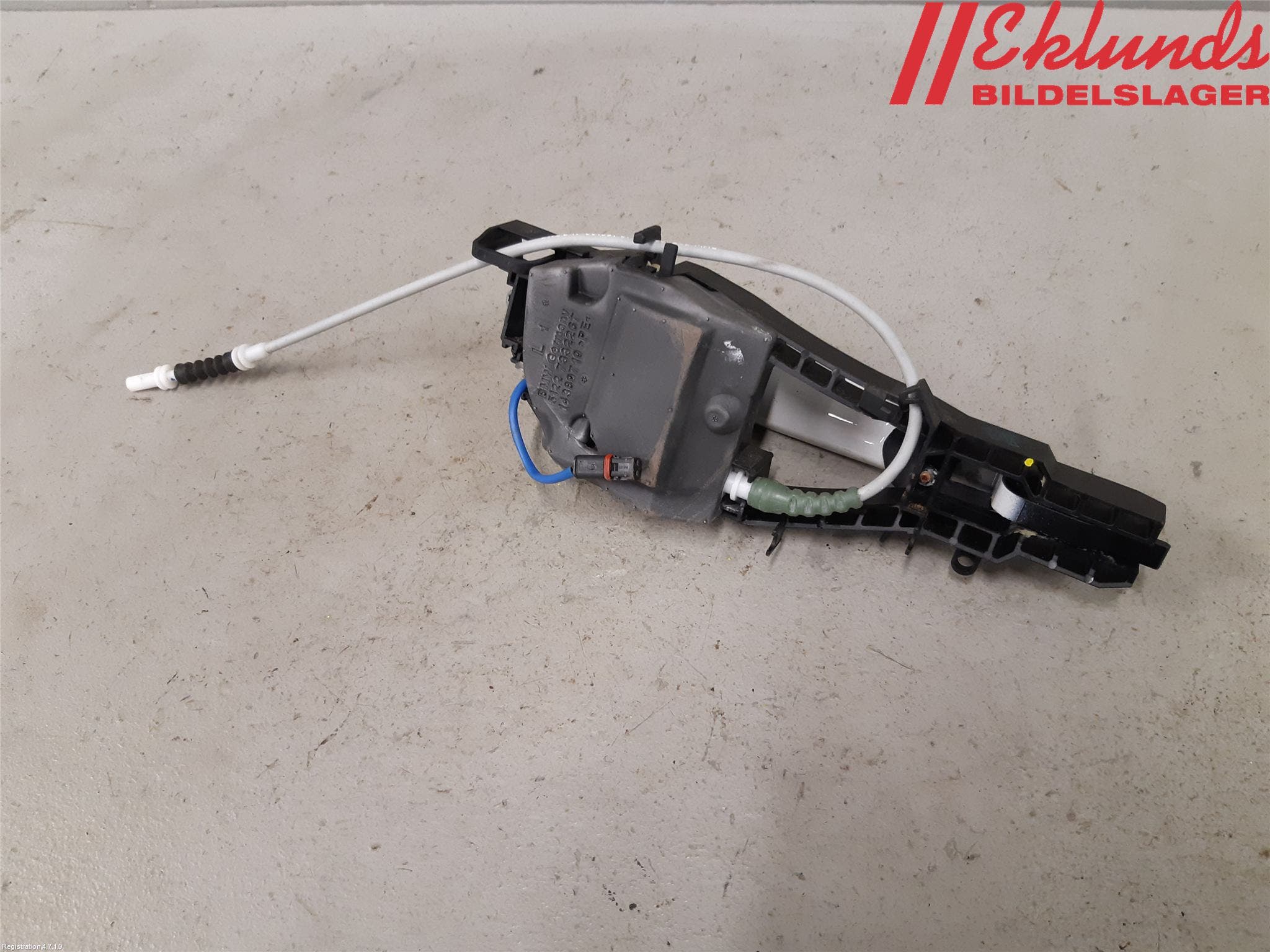 BMW 3 F30/F31/F80 12-19 Dörrhandtag Yttre Vä