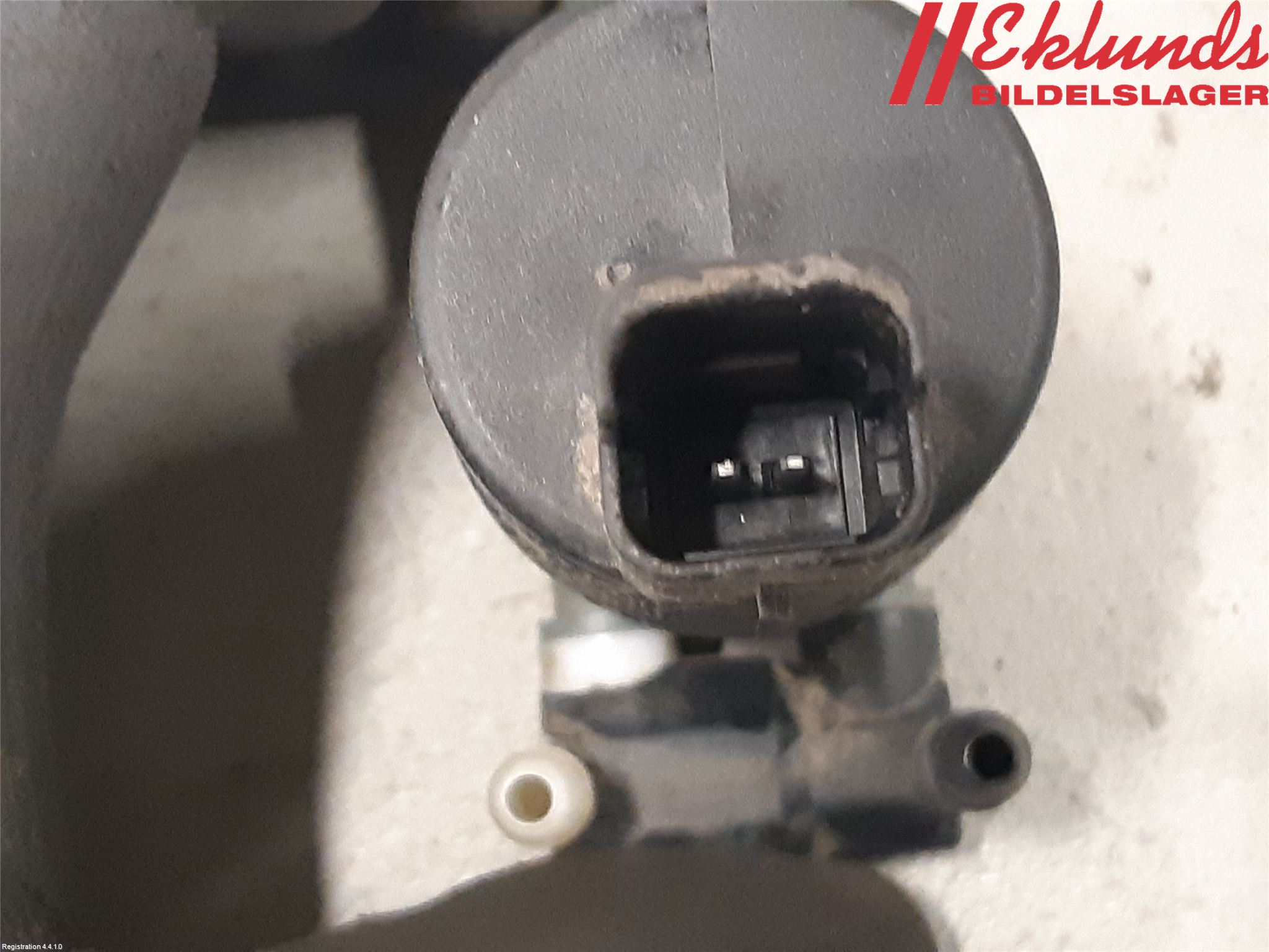 Nissan QASHQAI 10-14 Spolarpump Vindruta