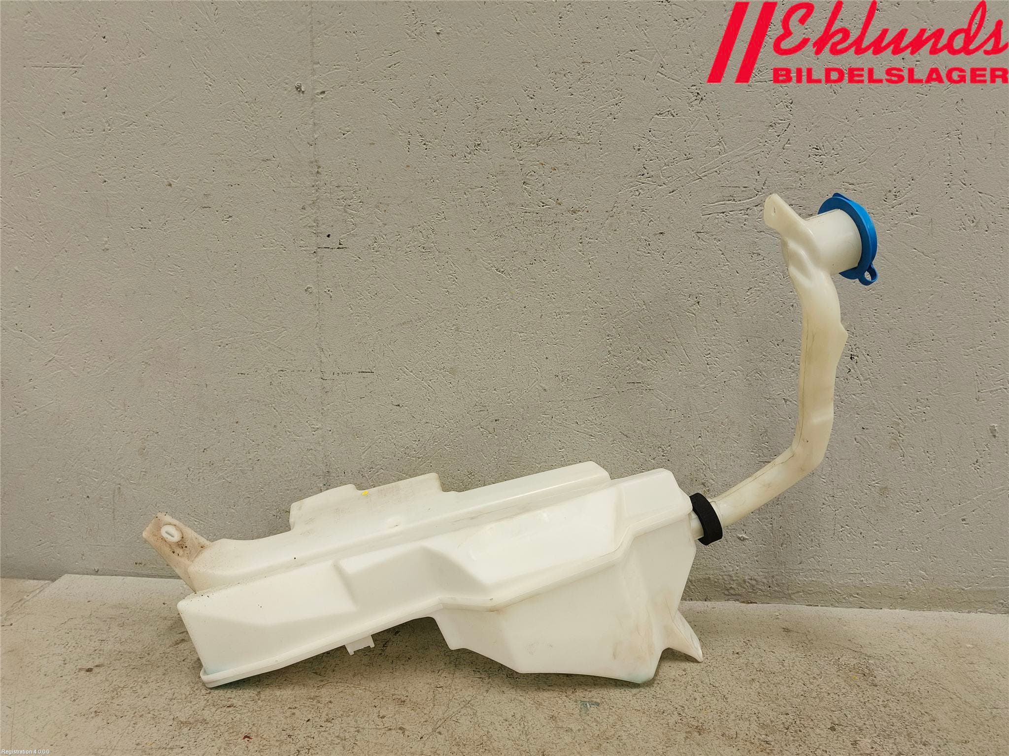 Volvo V90 17->> Spolartank Vindruta