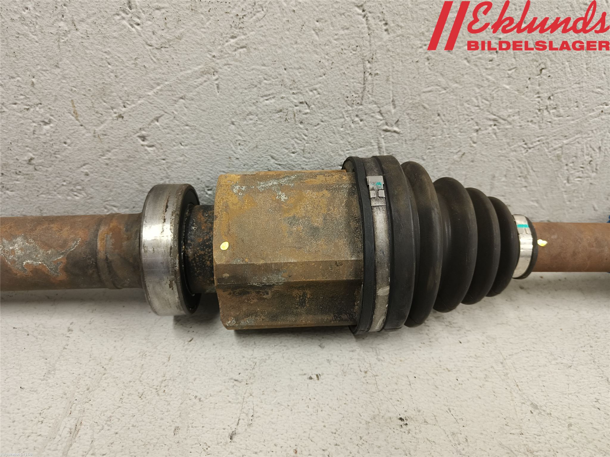 Volvo V70 05-08 Drivaxel Fram Höger