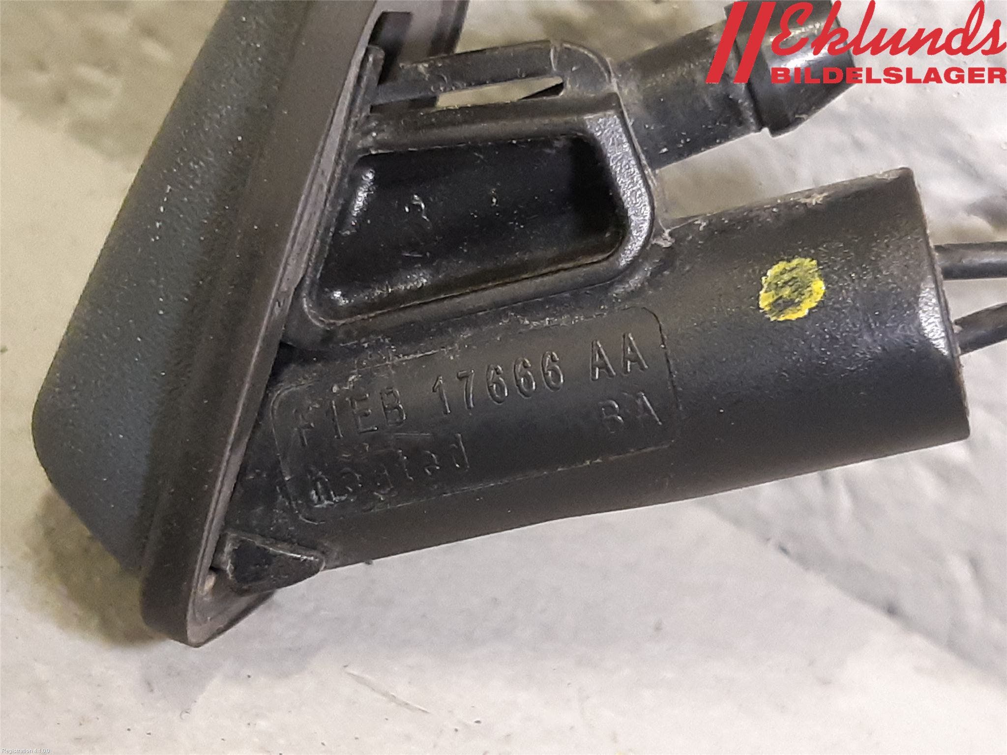 Ford FOCUS 15-18 Spolarmunstycke Rutor