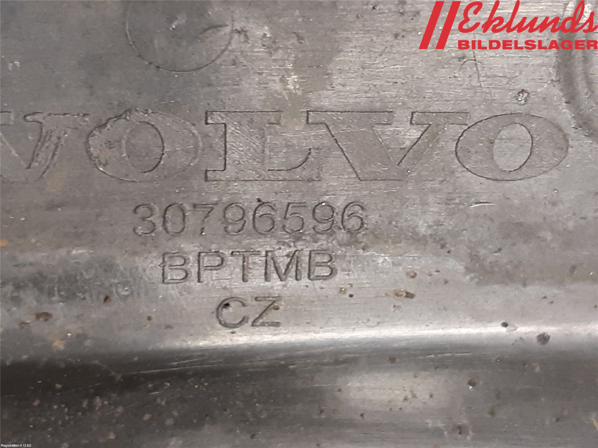 Volvo V70 08-13 Skärm Inner