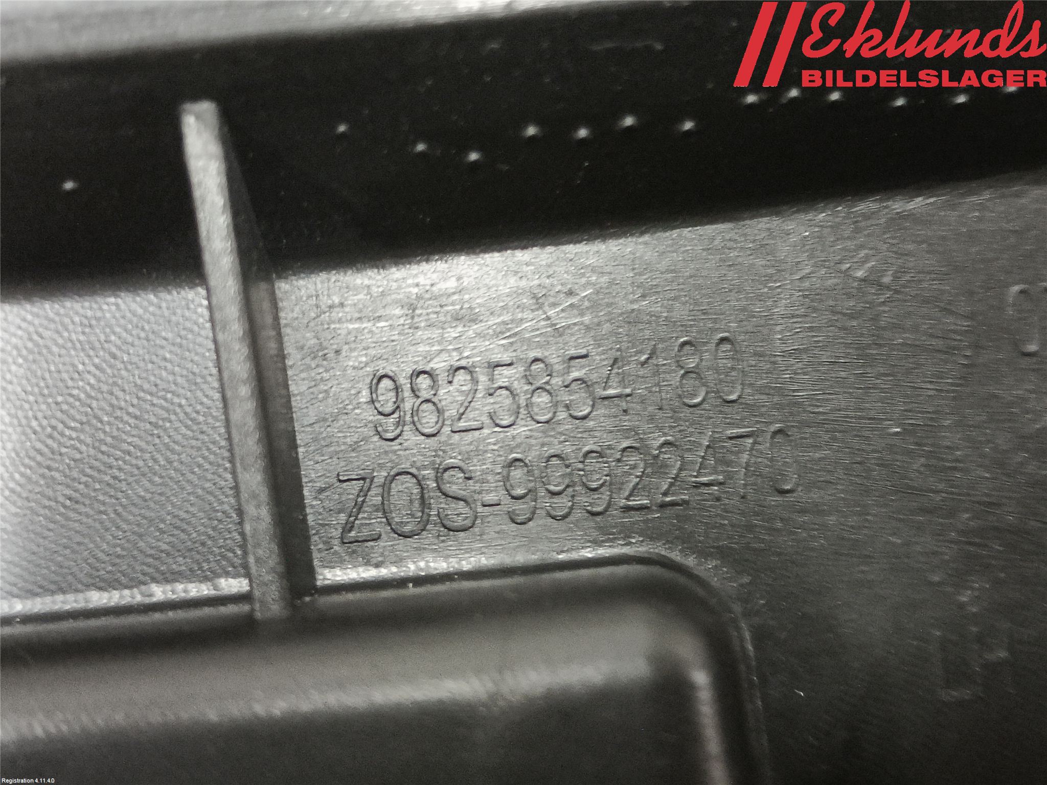 Peugeot 2008/E-2008 20- Stötfångarfäste Bak Vä