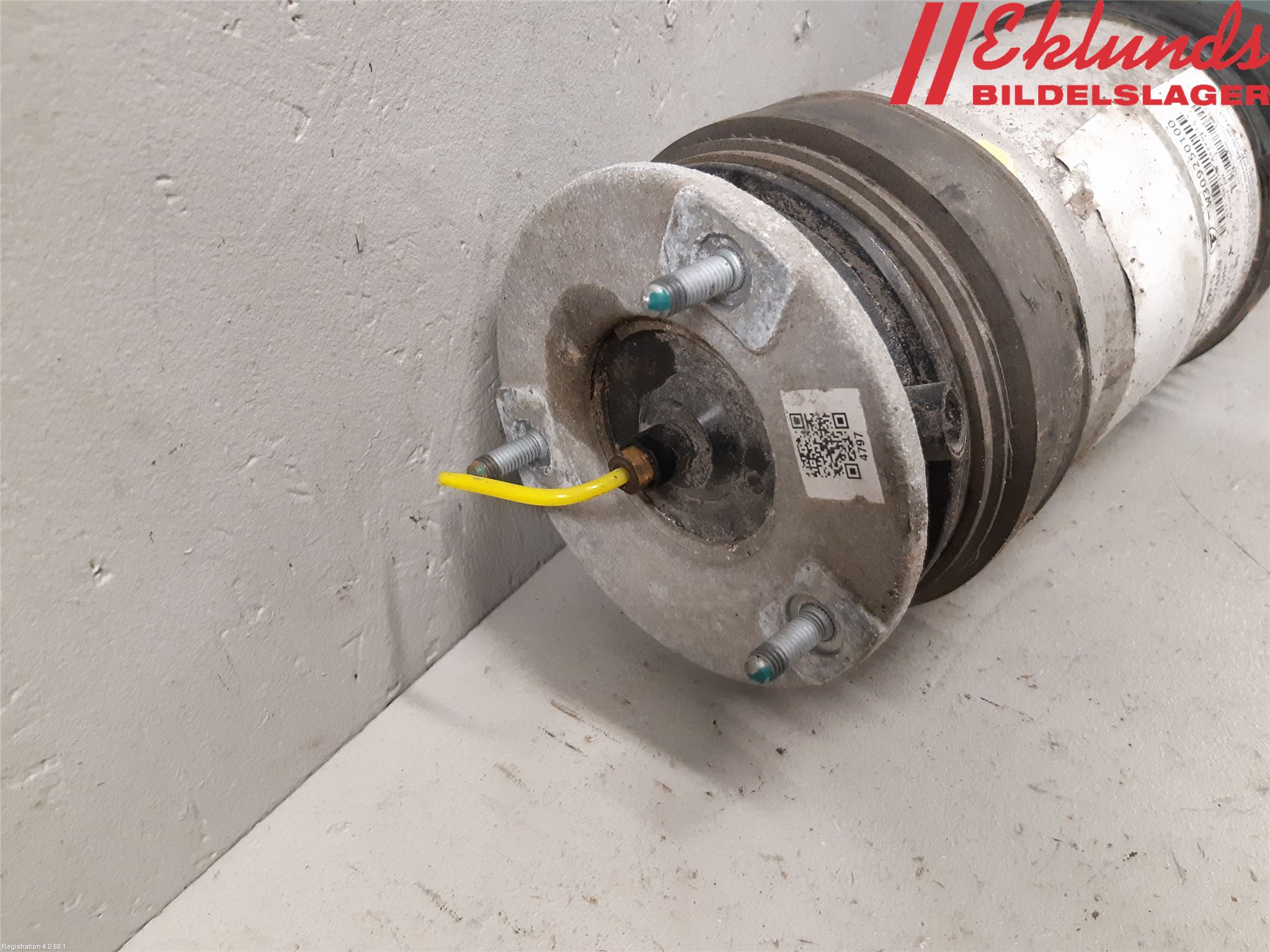 Tesla MODEL S 13- Fjädr Hydraulregl Fram