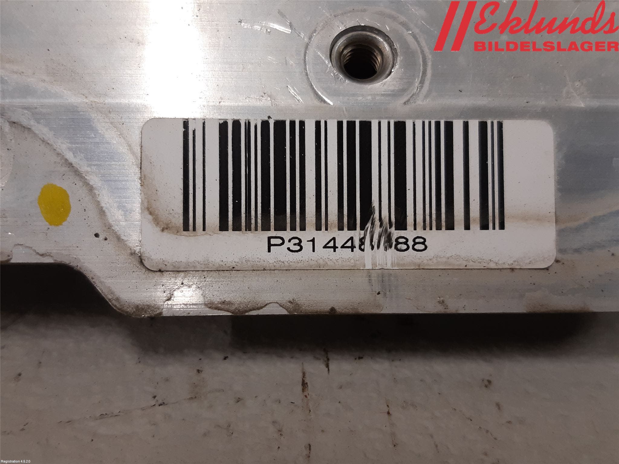 Volvo XC90/RECHARGE 16- Front Övrigt