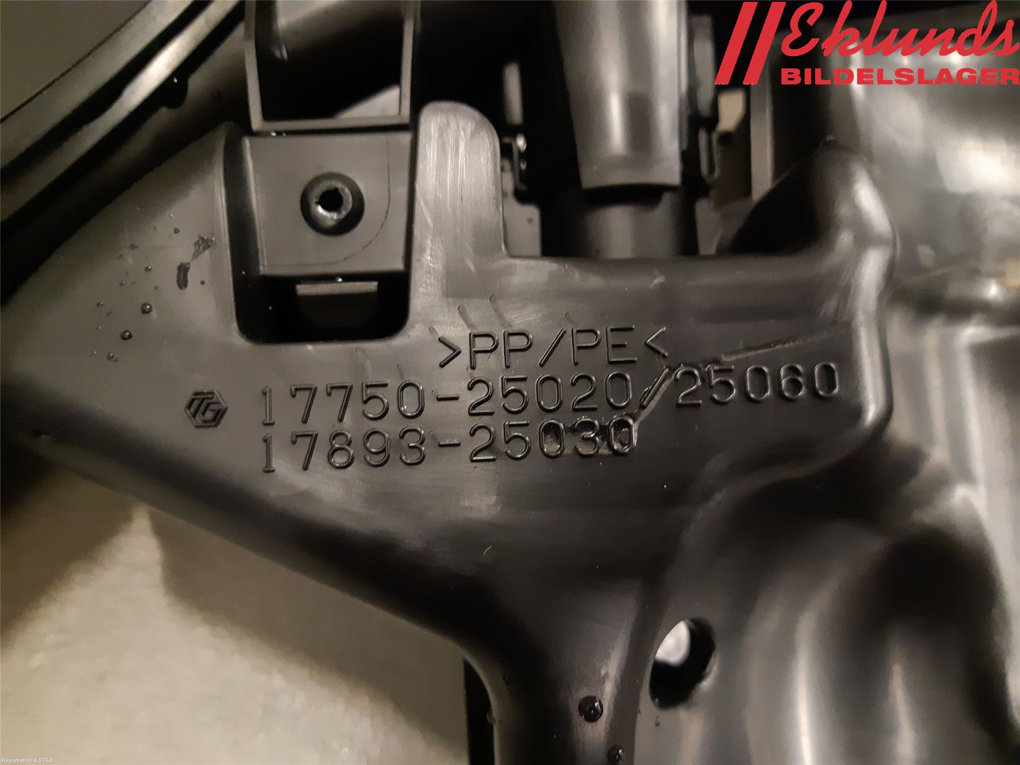 Lexus ES 250/300/330 Förg-Bälg-Rör Mot Luftr